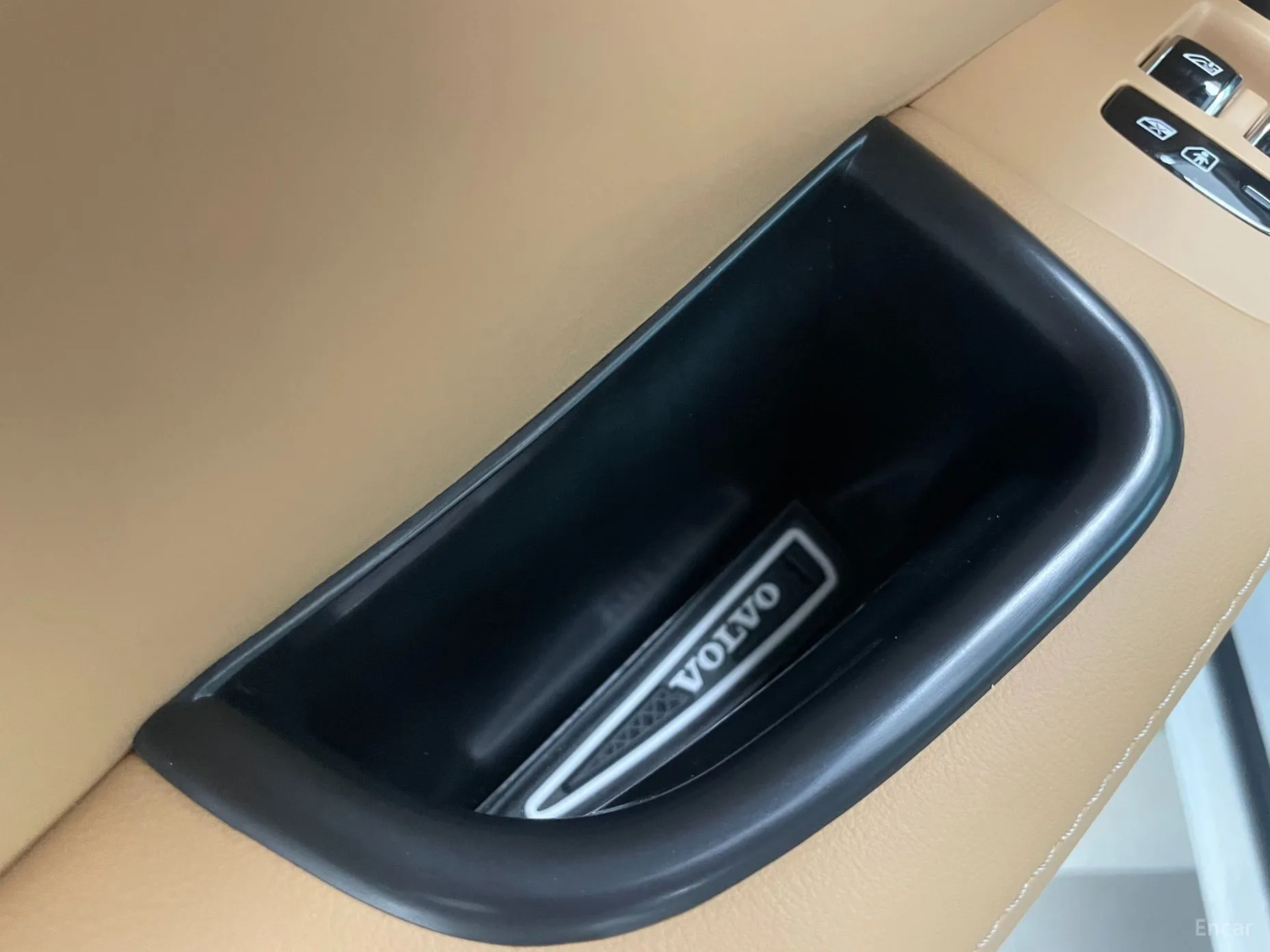 Volvo S90 превью 16