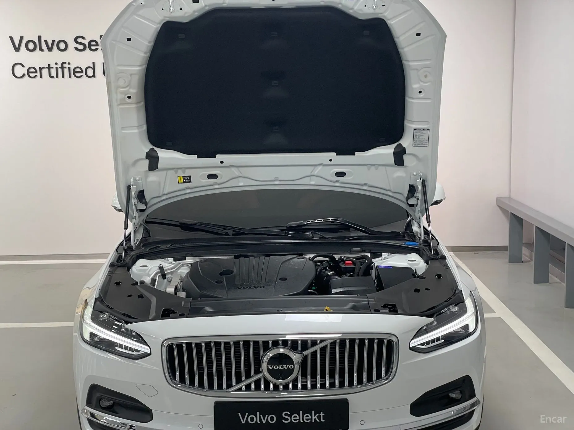 Volvo S90 превью 6