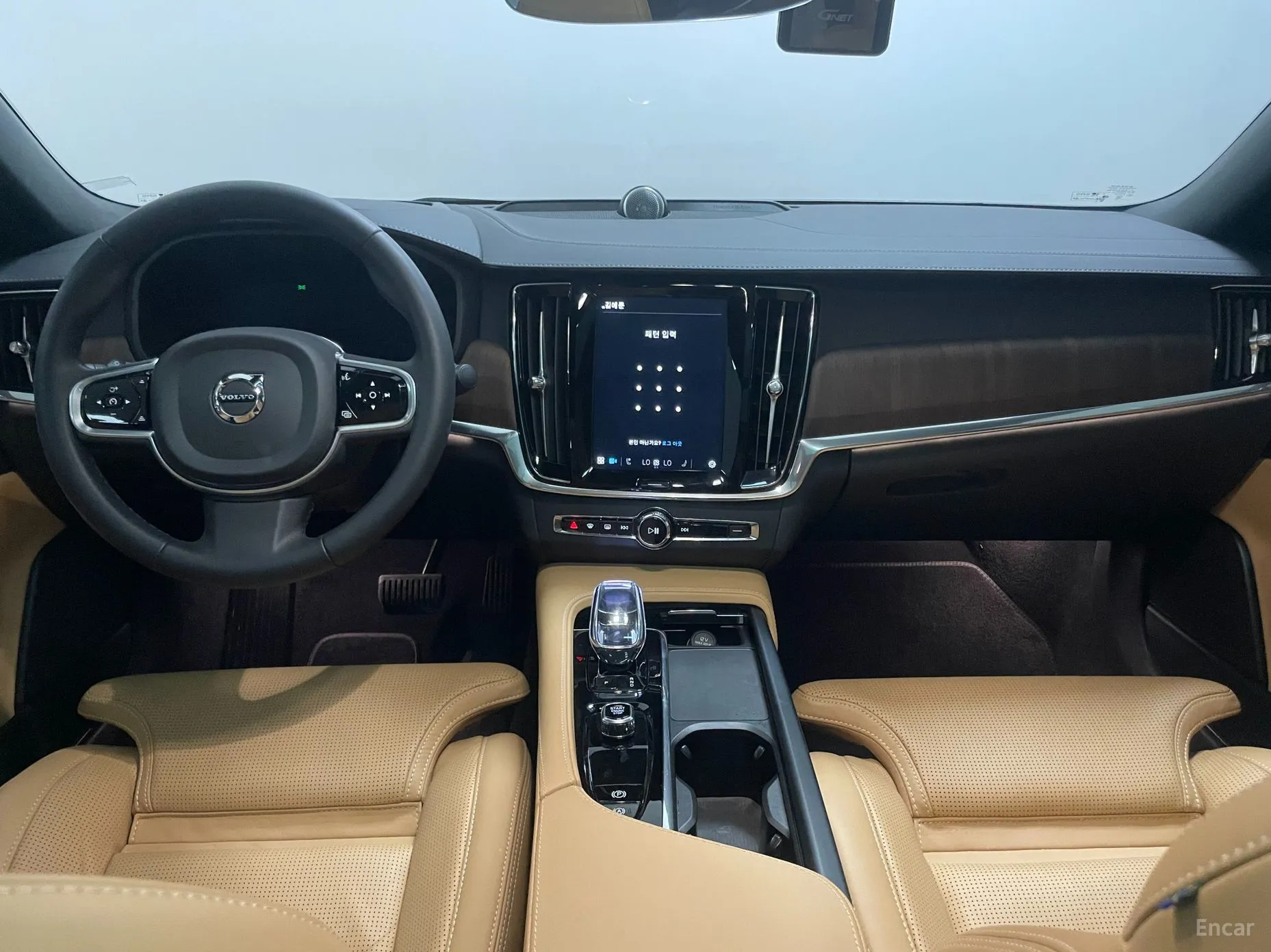 Volvo S90 превью 7