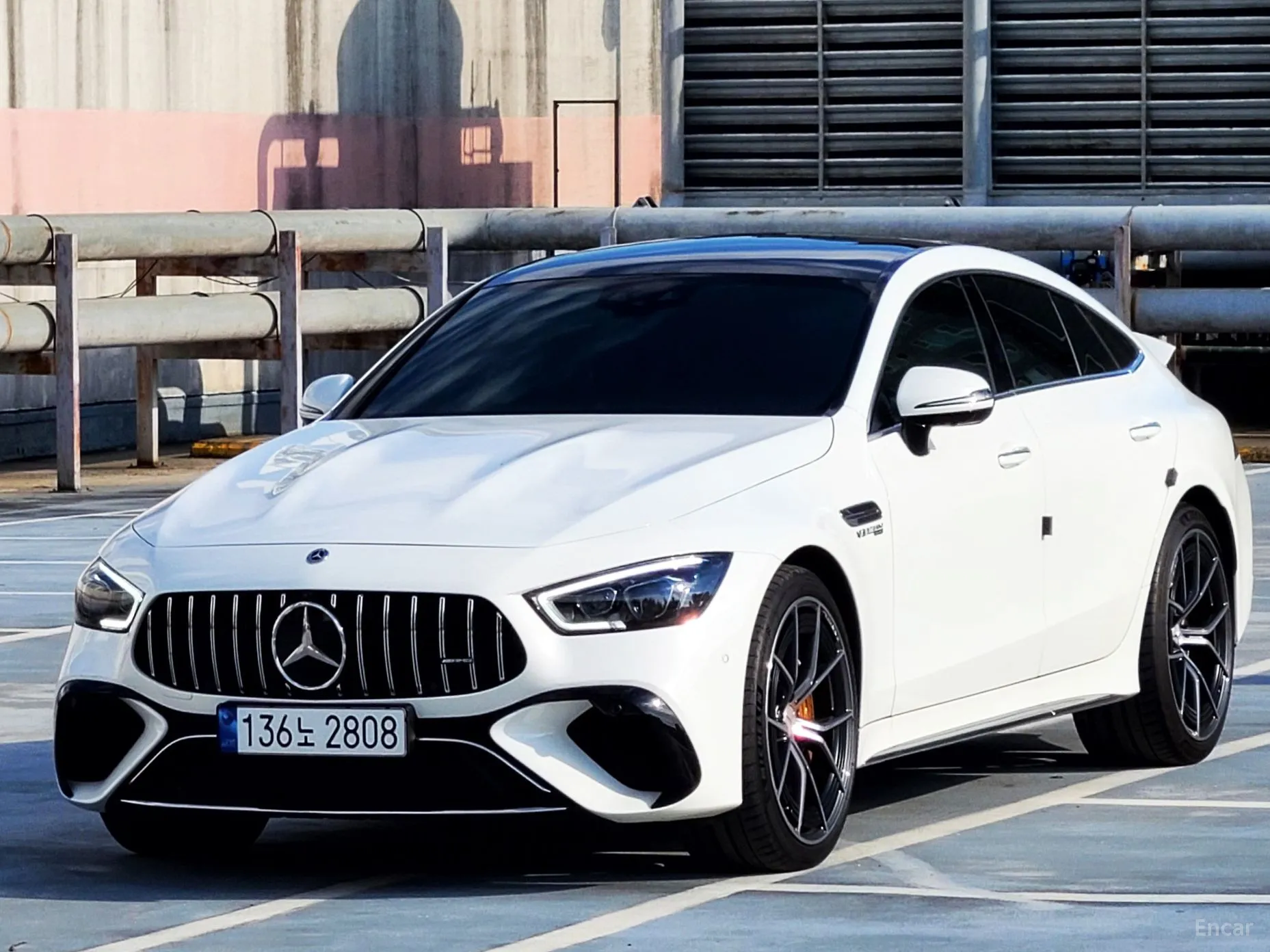 Mercedes Benz AMG GT