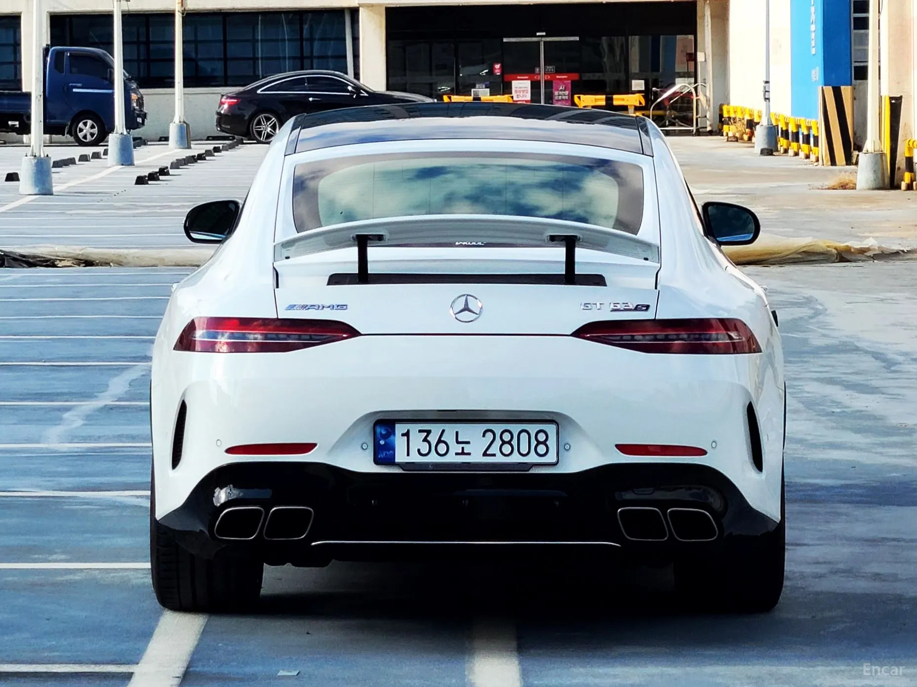 Mercedes Benz AMG GT превью 4