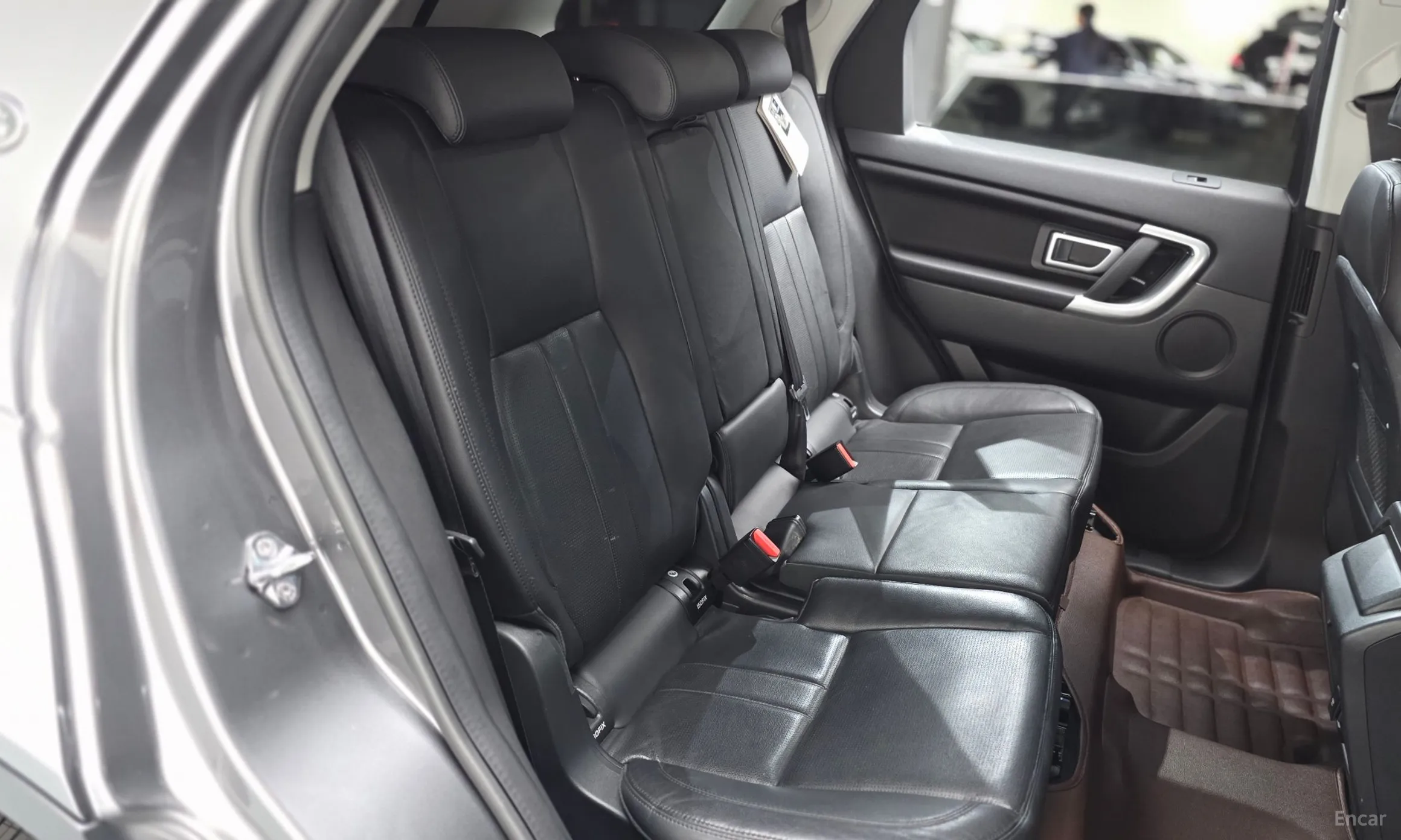 Land Rover Discovery Sports превью 12