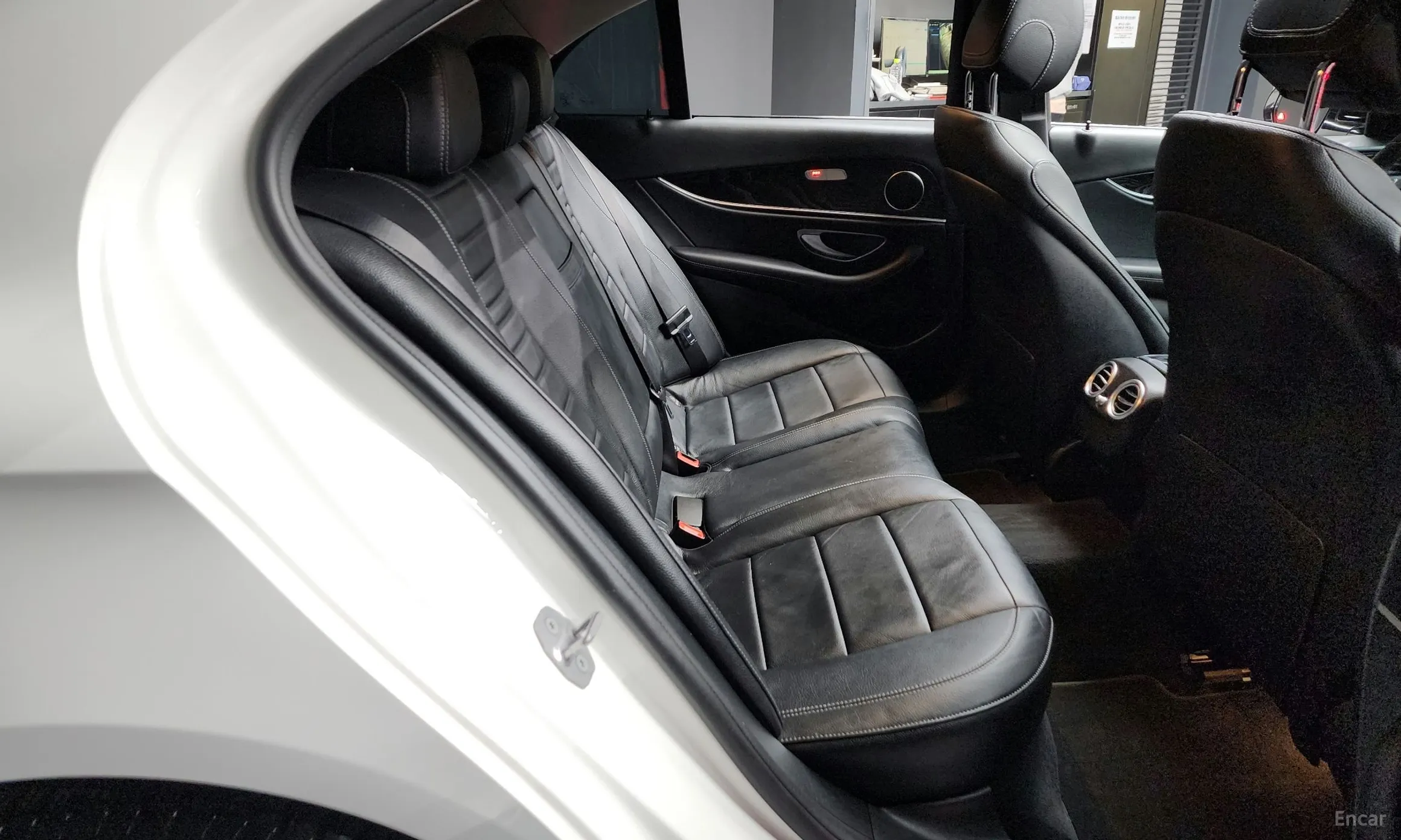 Mercedes Benz E-Class W213 превью 12