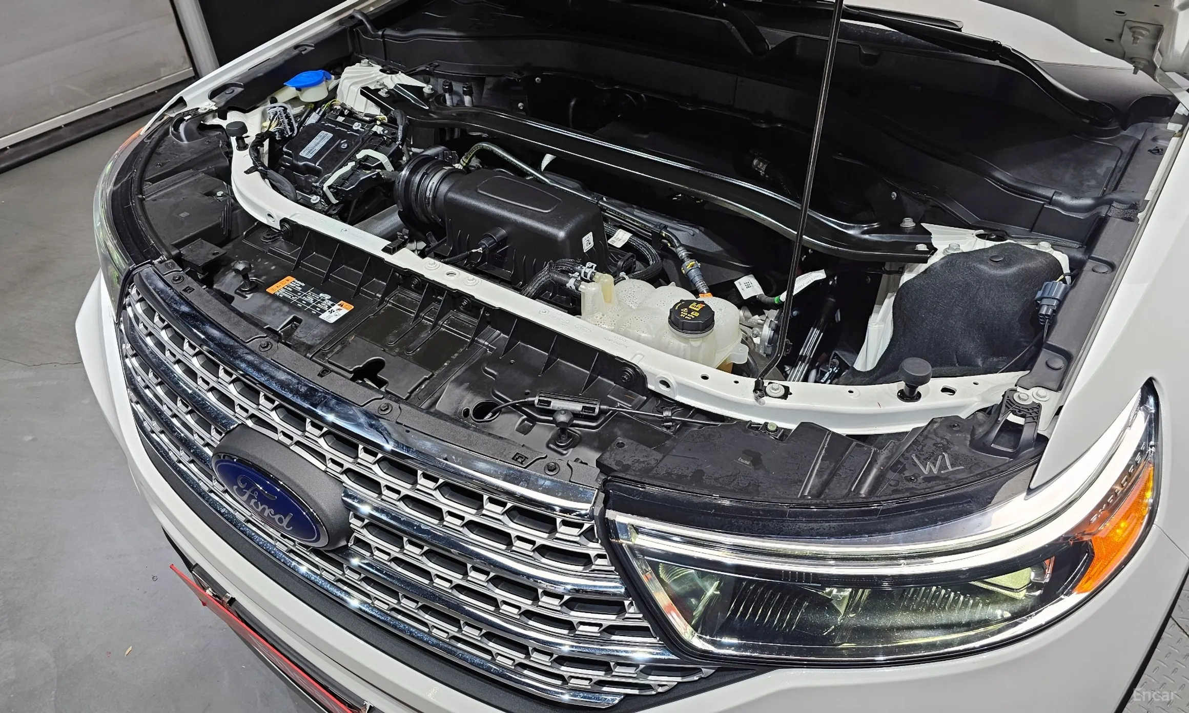 Ford Explorer 6th Generation превью 6