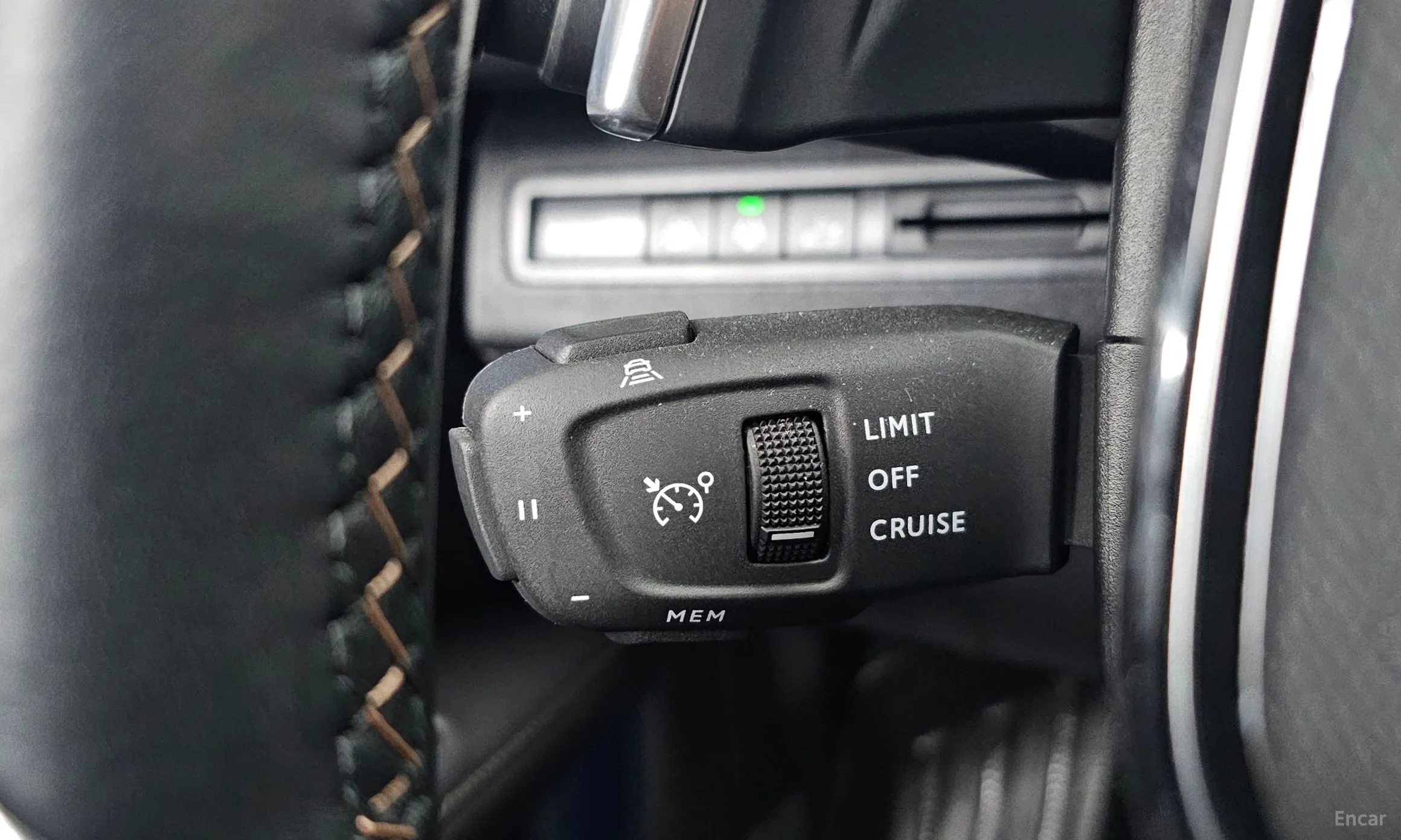 Peugeot 5008 2nd generation превью 17