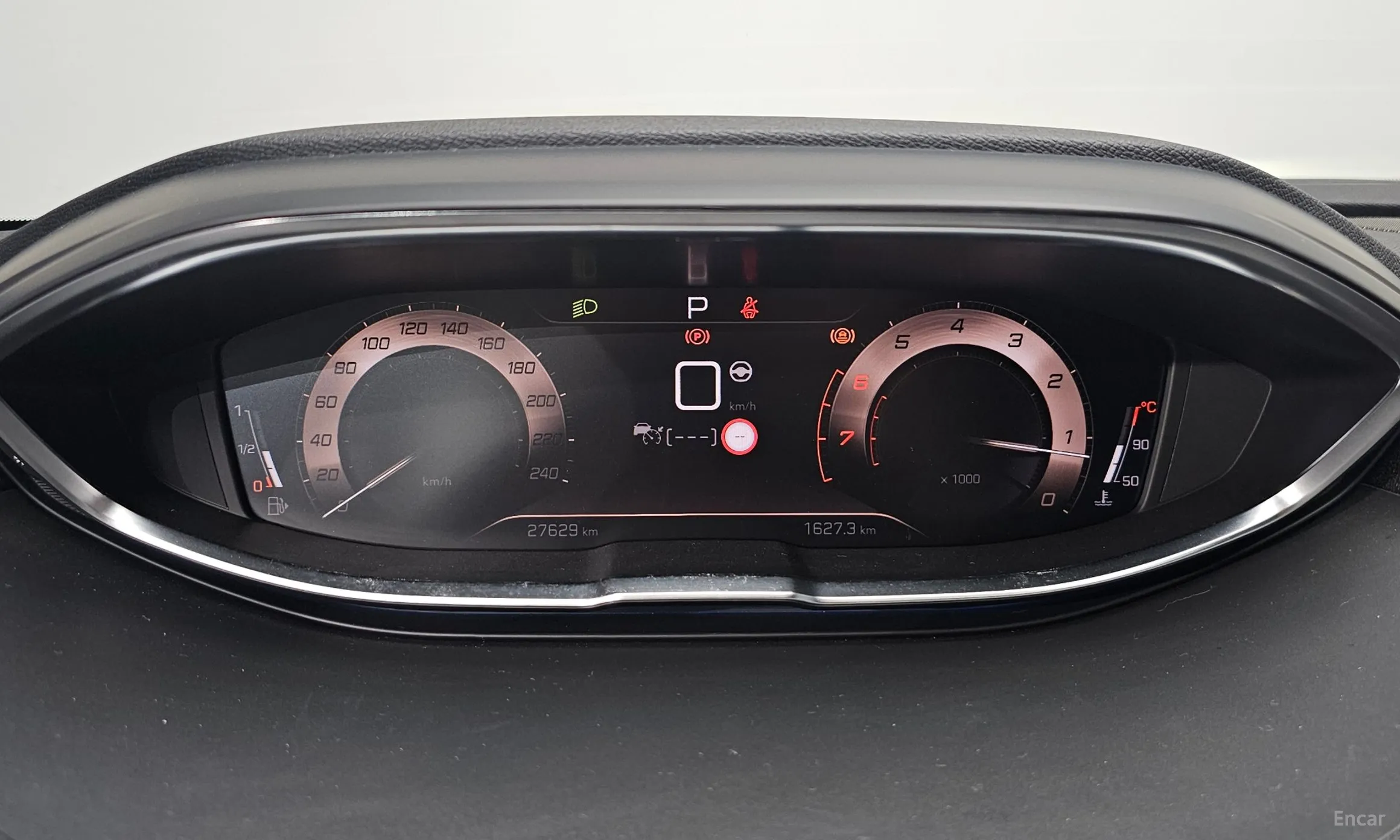 Peugeot 5008 2nd generation превью 8