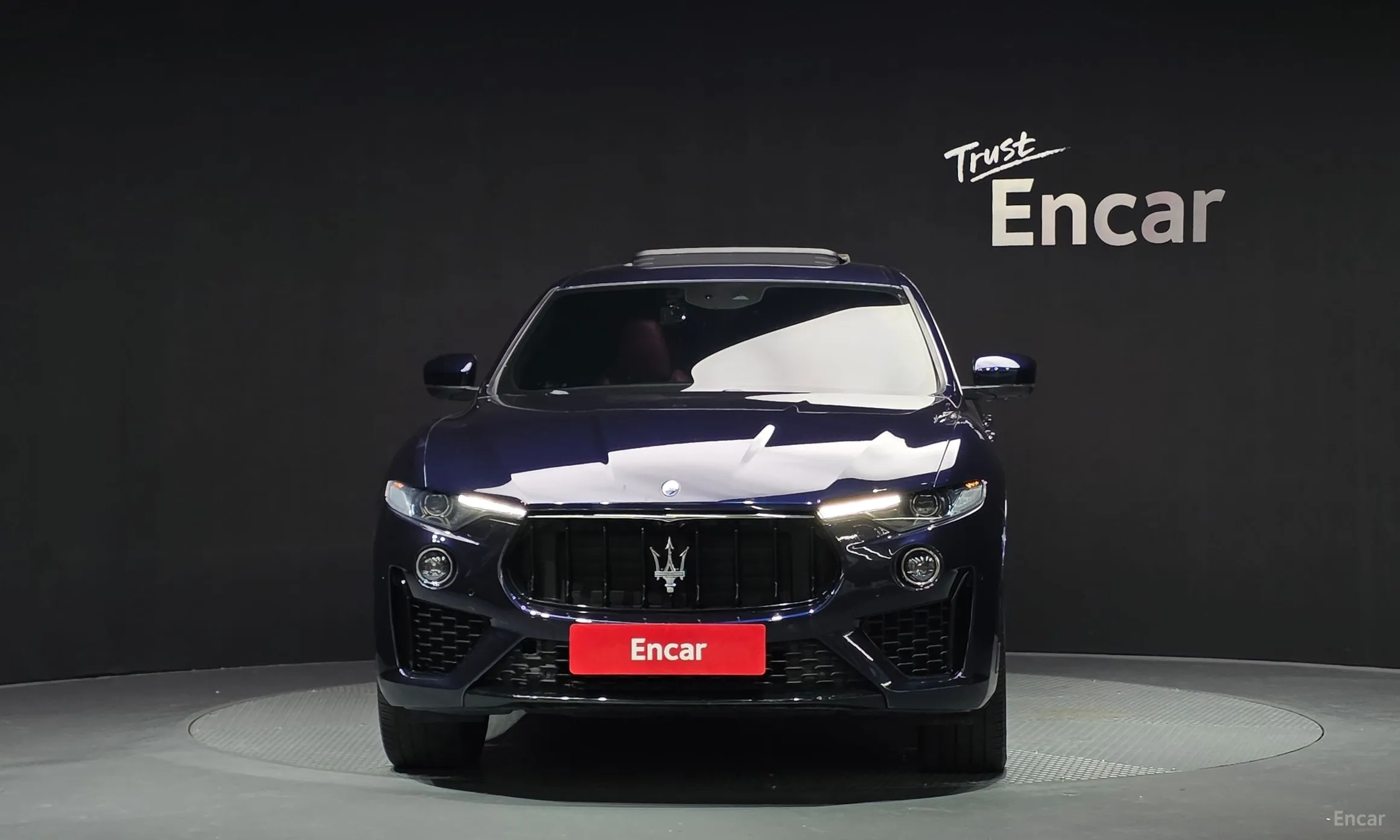 Maserati Levante превью 3