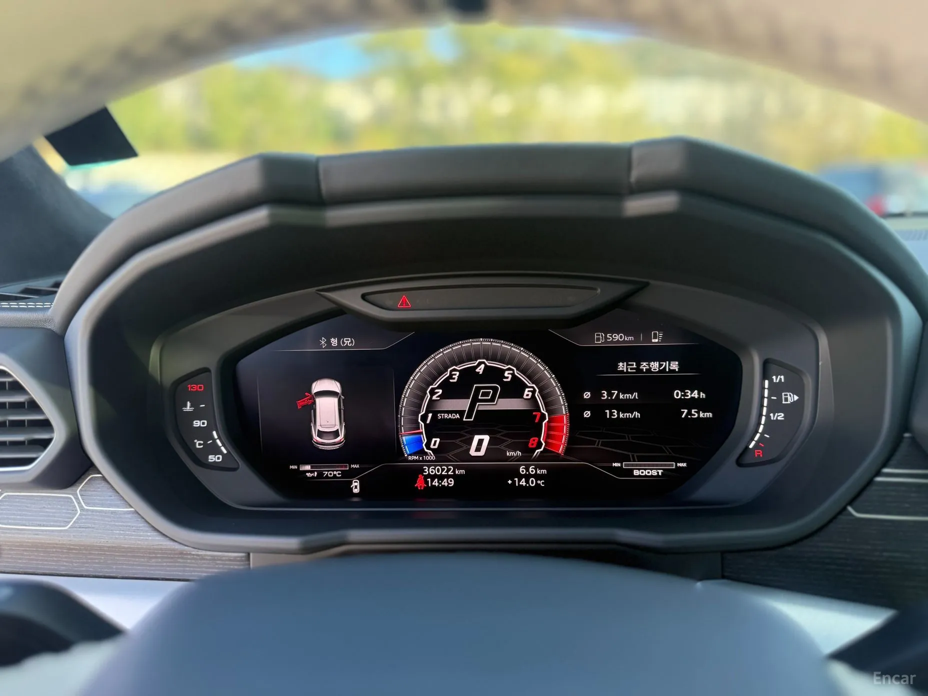 Lamborghini Urus превью 13