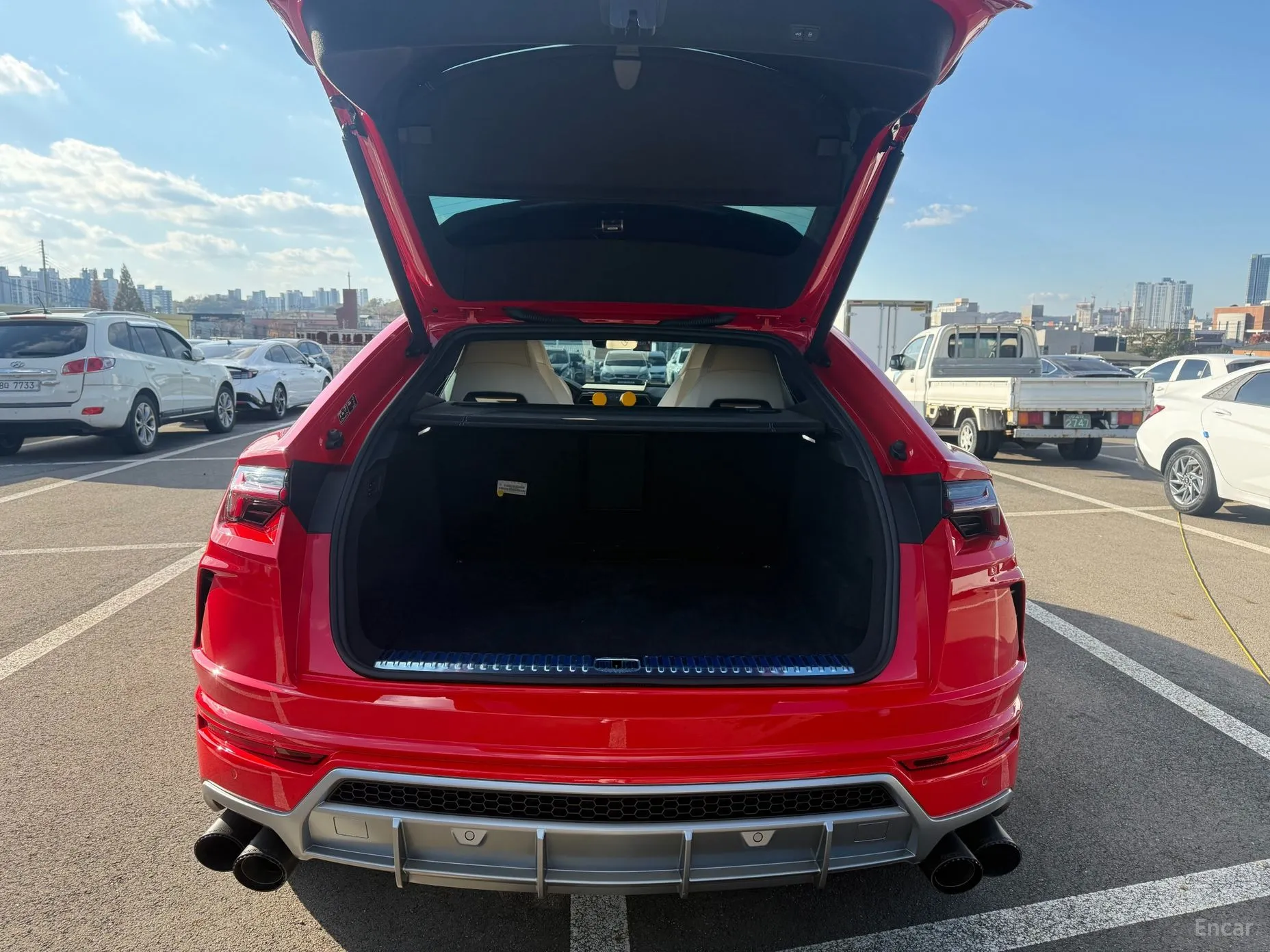 Lamborghini Urus превью 7