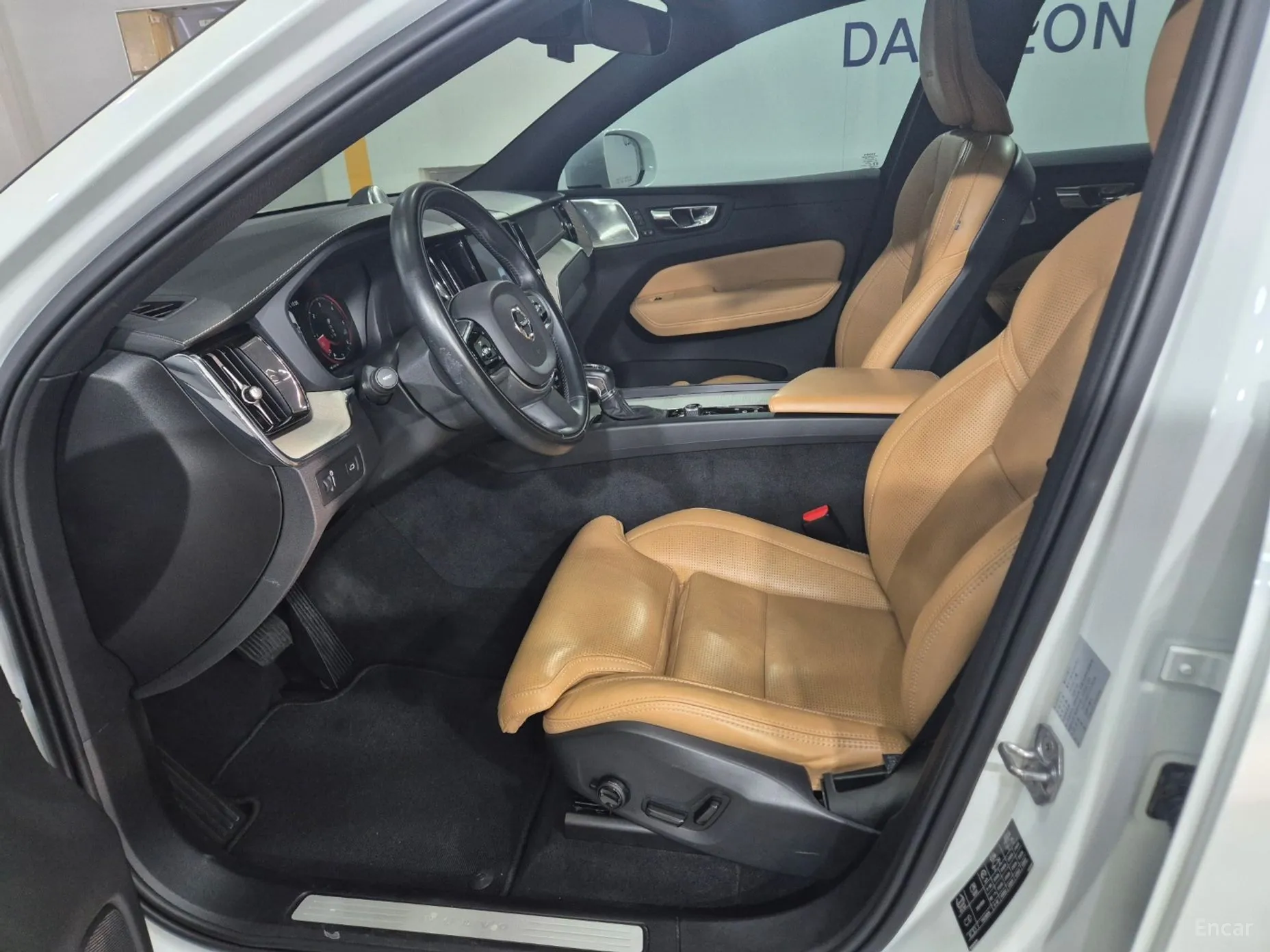 Volvo XC60 Gen 2 превью 11