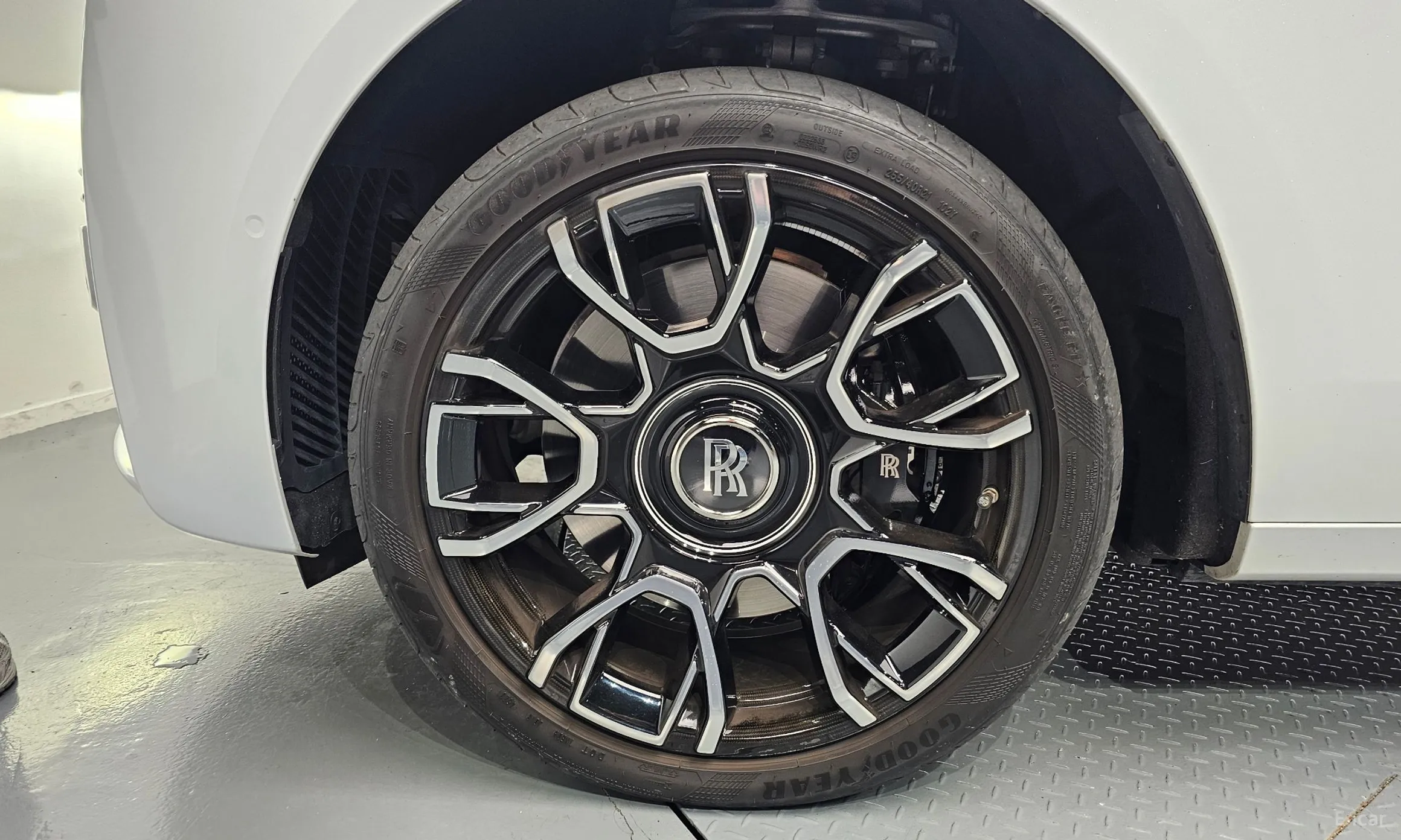 Rolls-Royce Ghost 2nd Generation превью 5