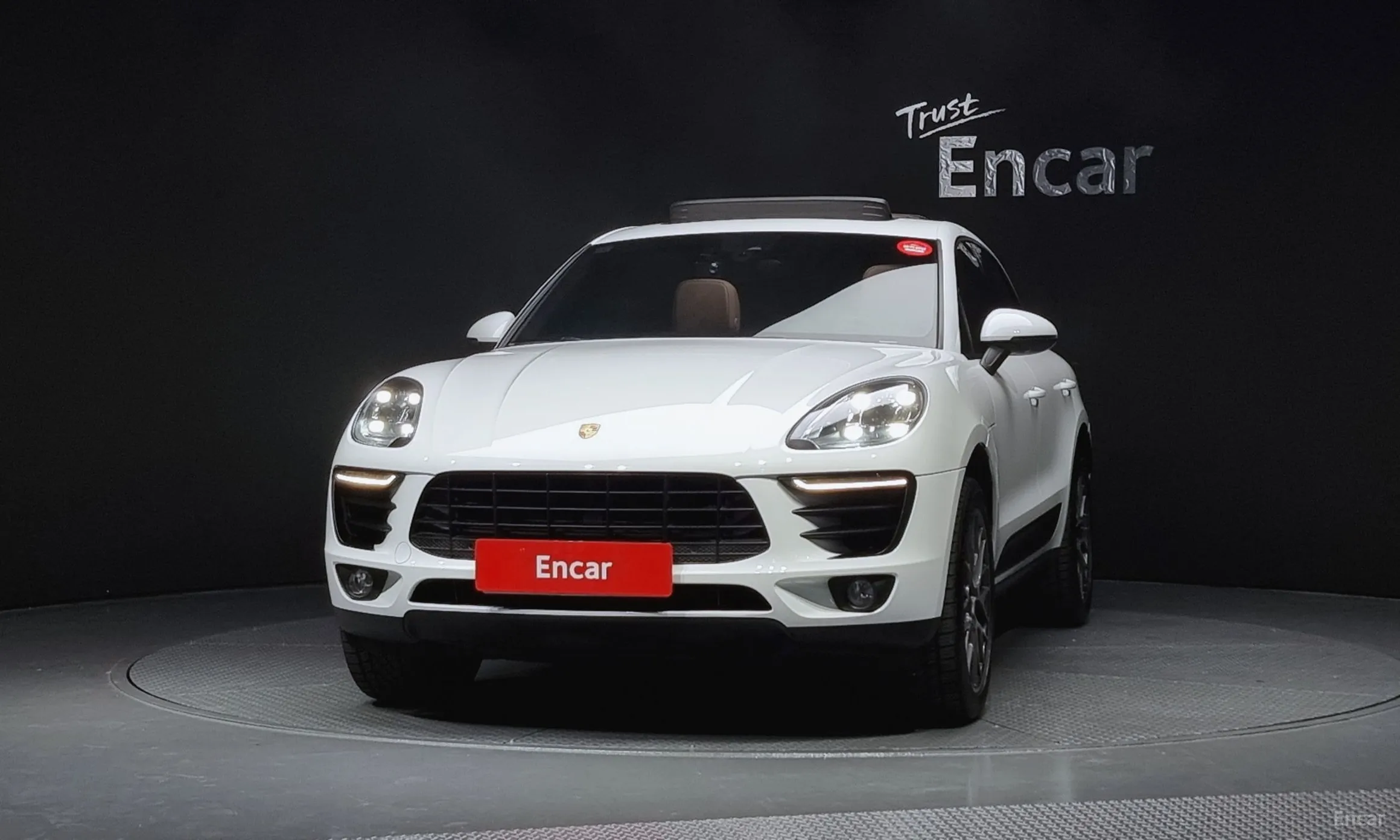 Porsche Macan превью 3
