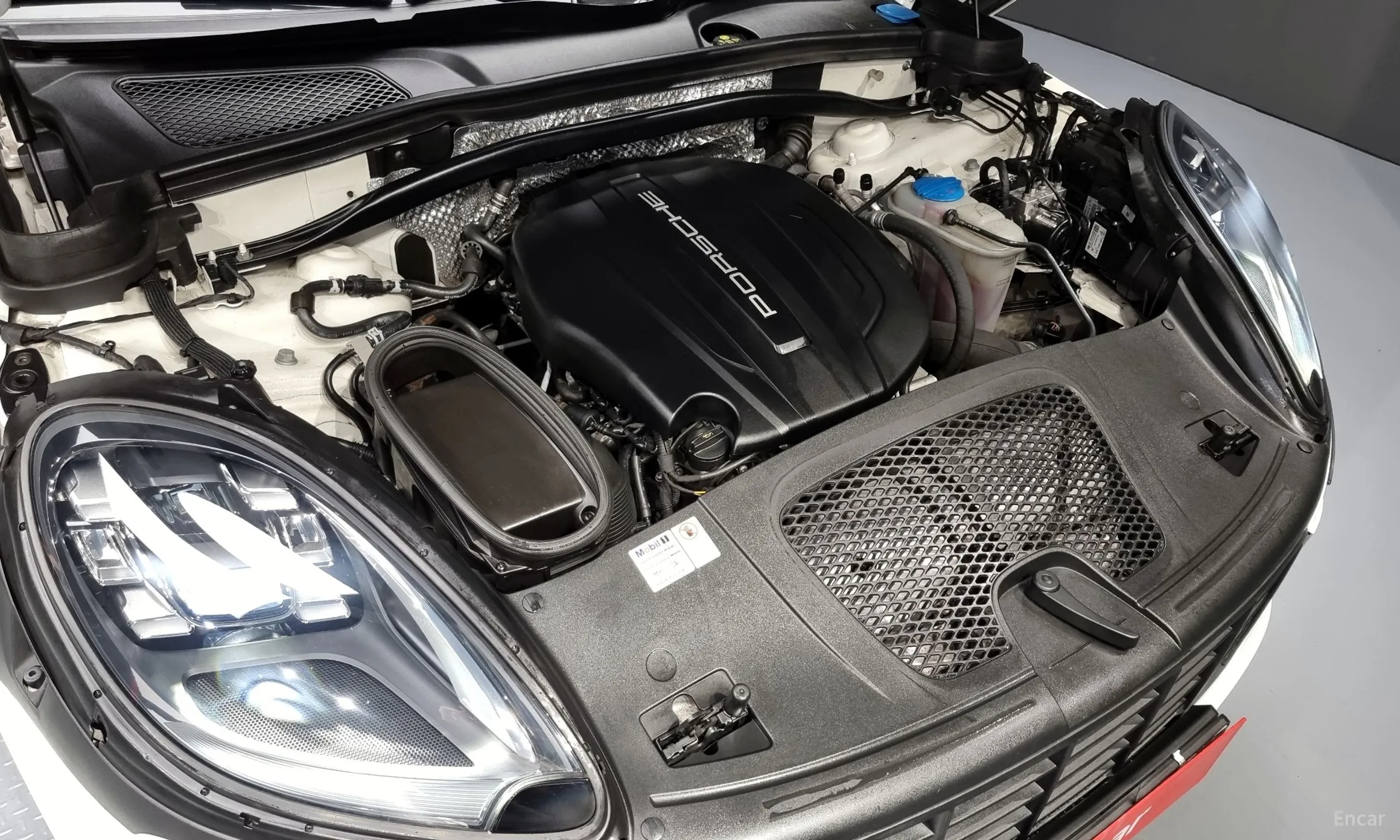 Porsche Macan превью 6