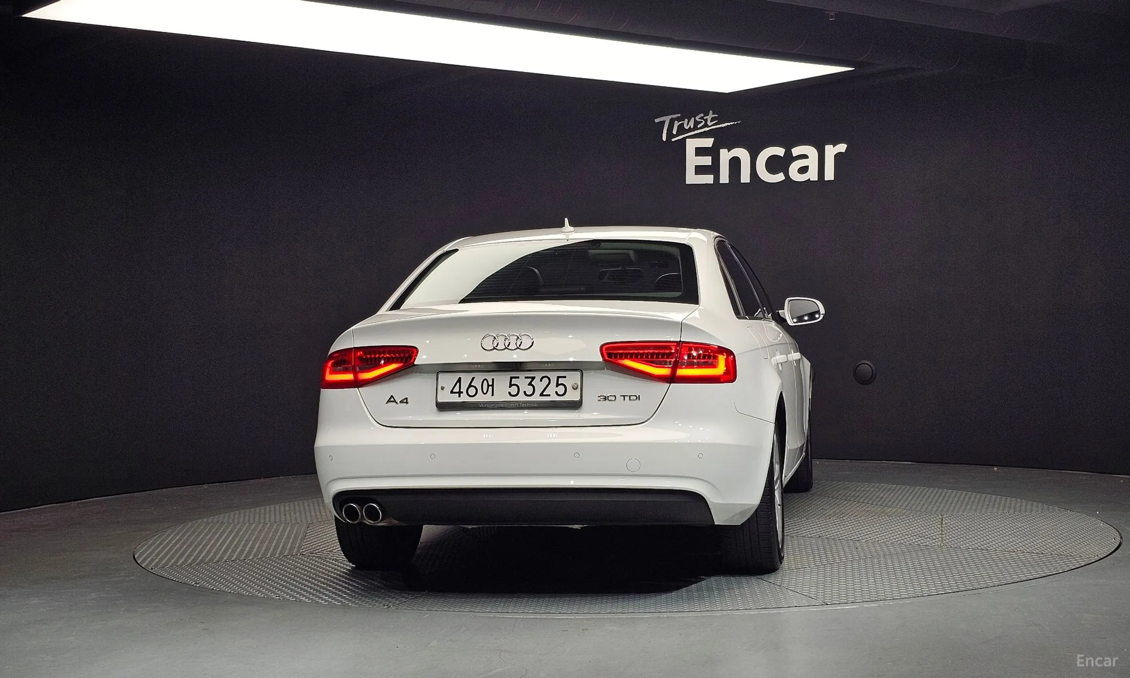 Audi New A4 превью 4