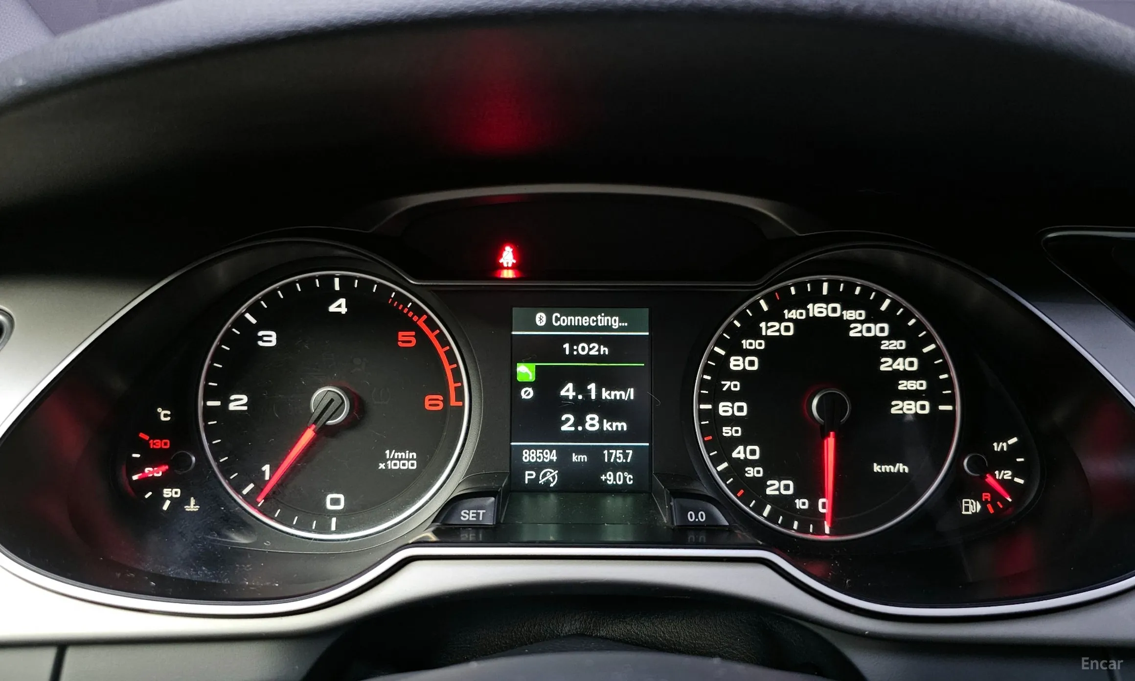 Audi New A4 превью 8