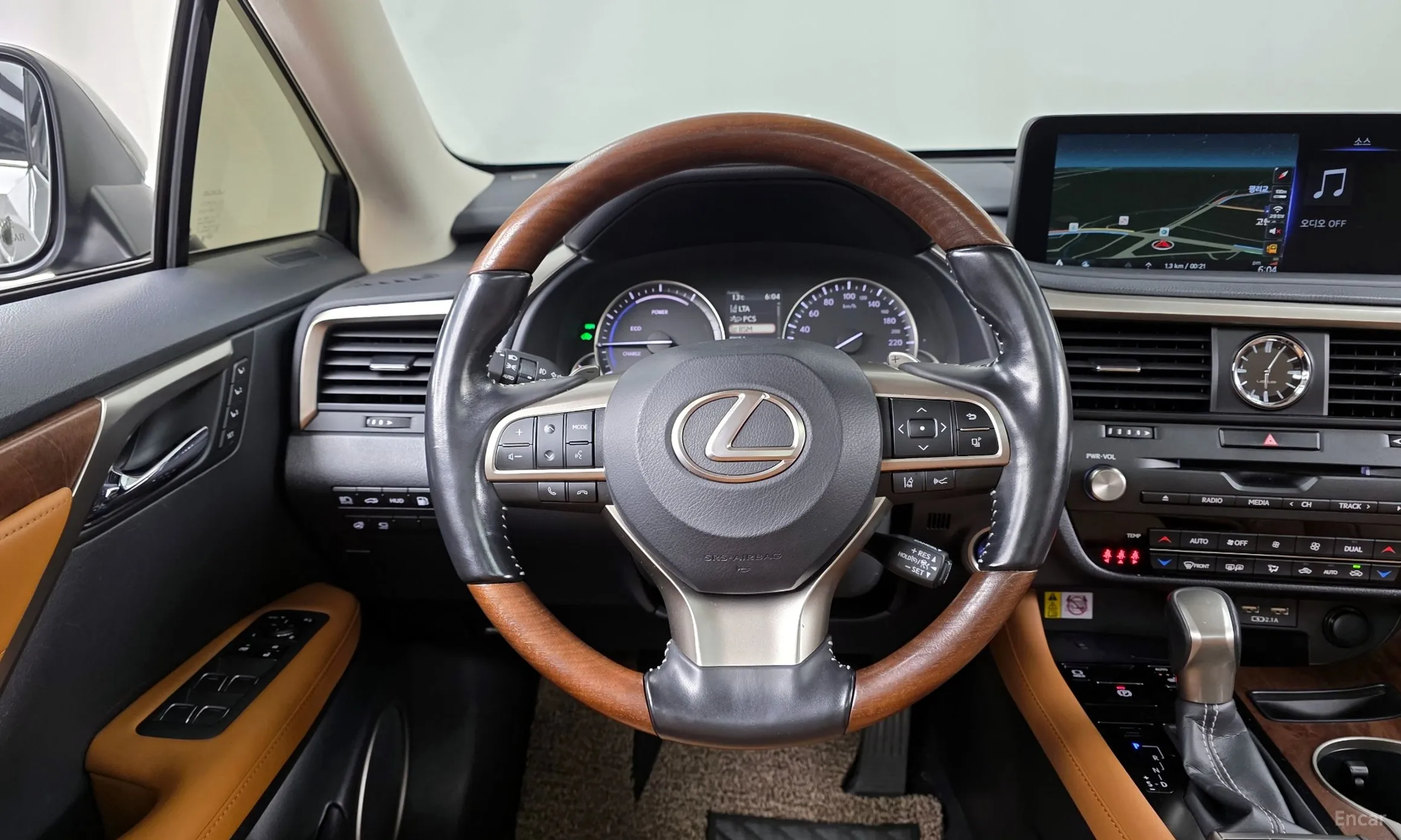 Lexus RX450h Gen 4 превью 13