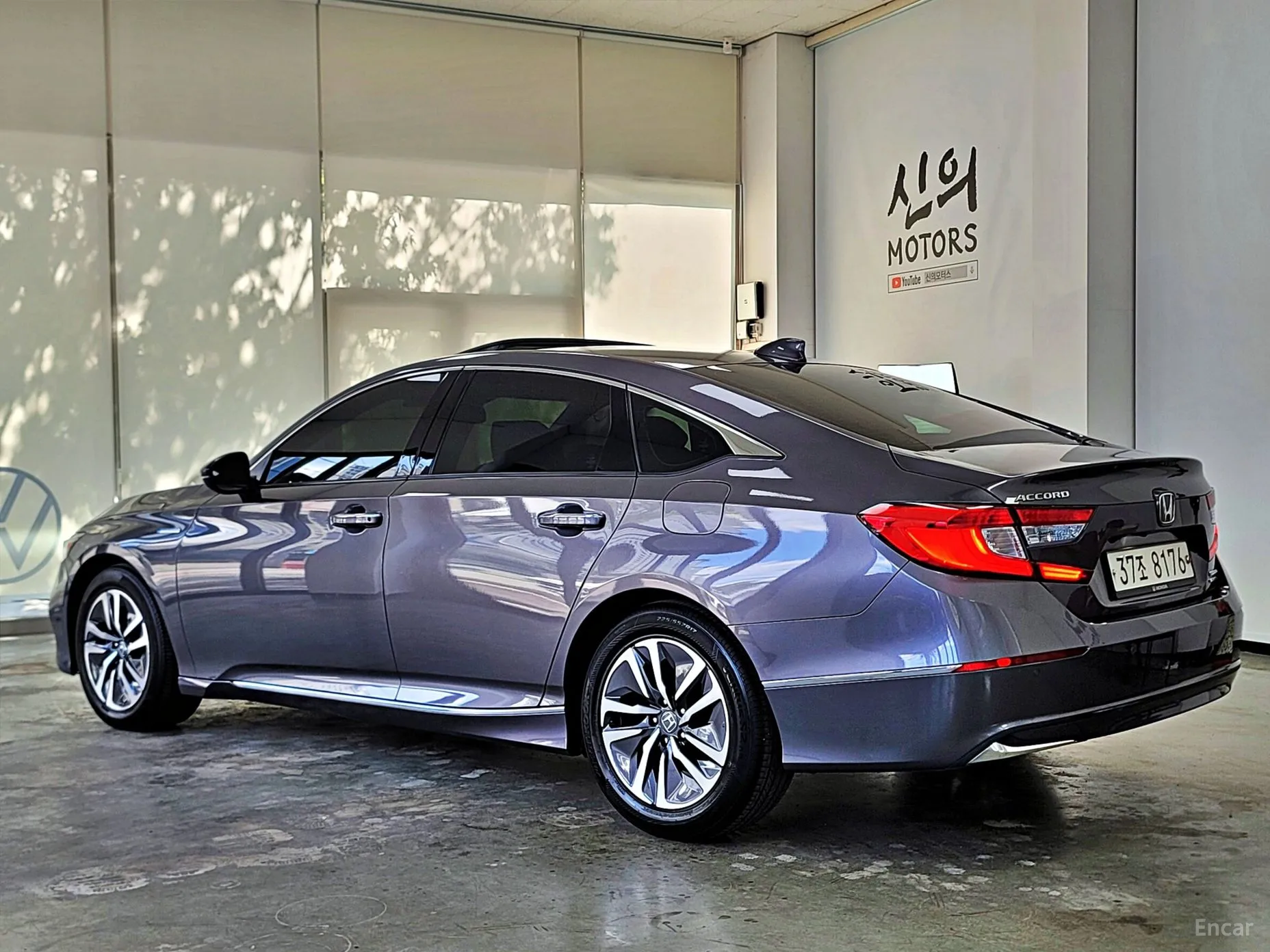 Honda Accord 10th Generation превью 2