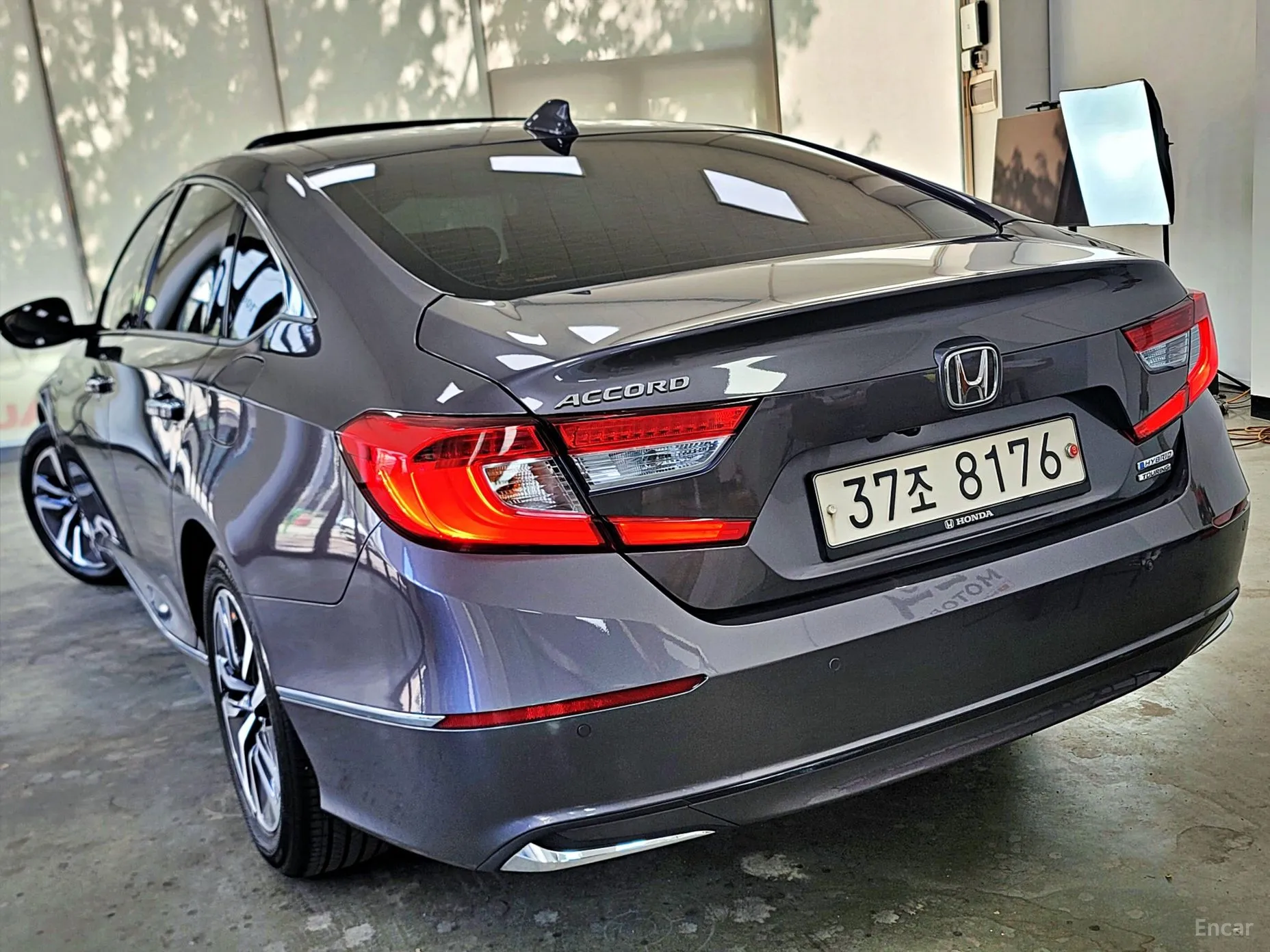 Honda Accord 10th Generation превью 4