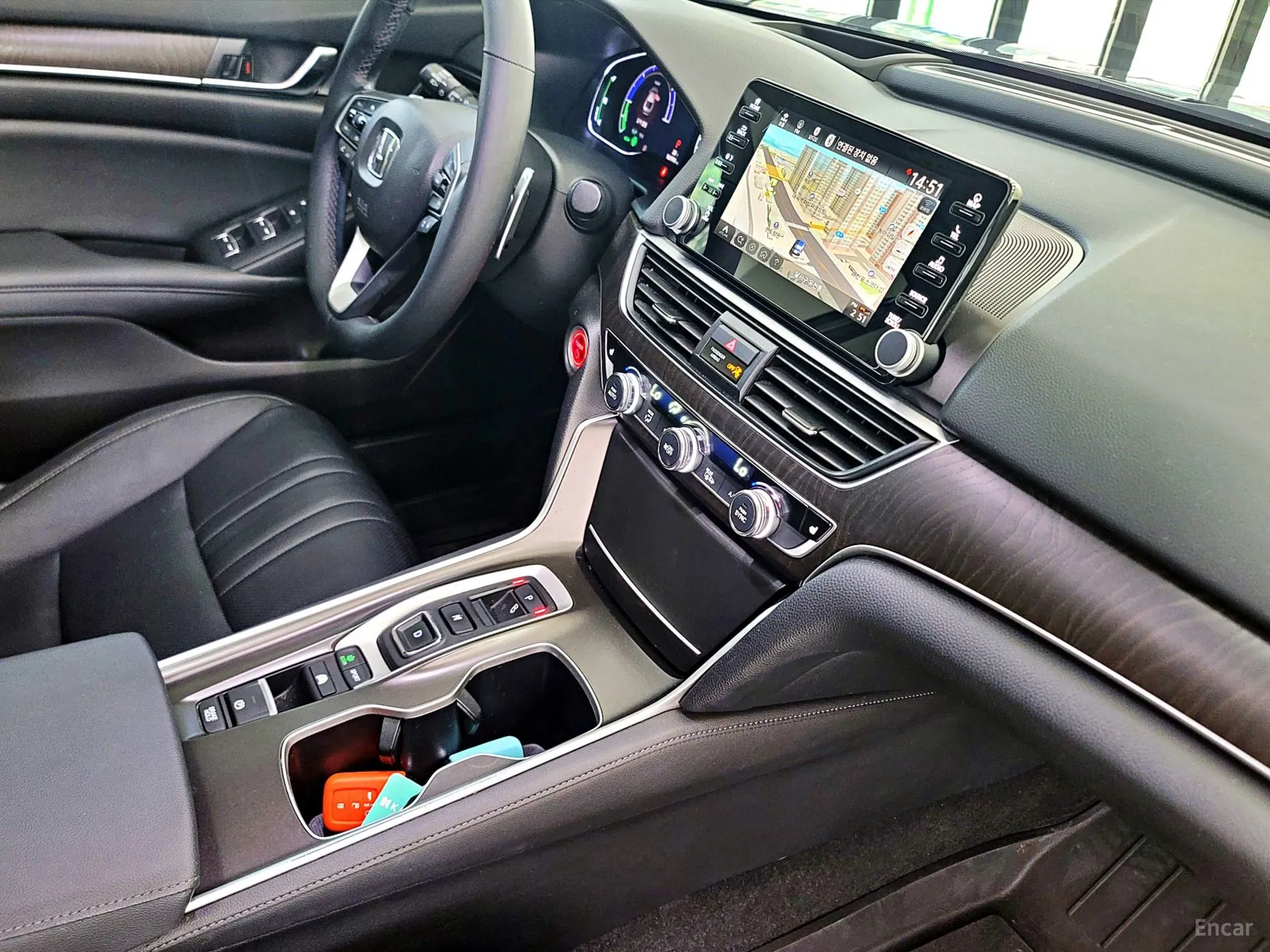 Honda Accord 10th Generation превью 9
