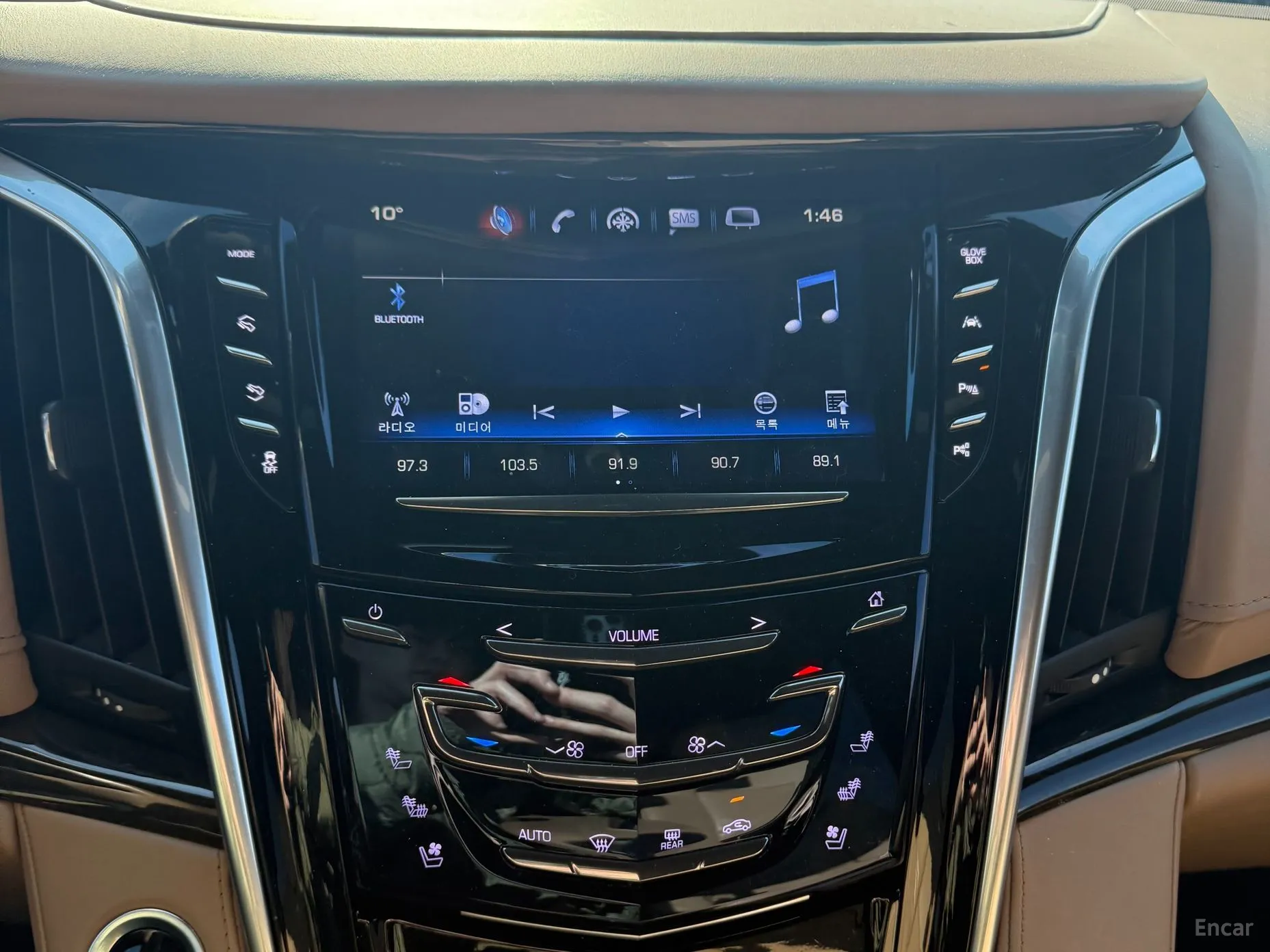 Cadillac Escalade превью 11
