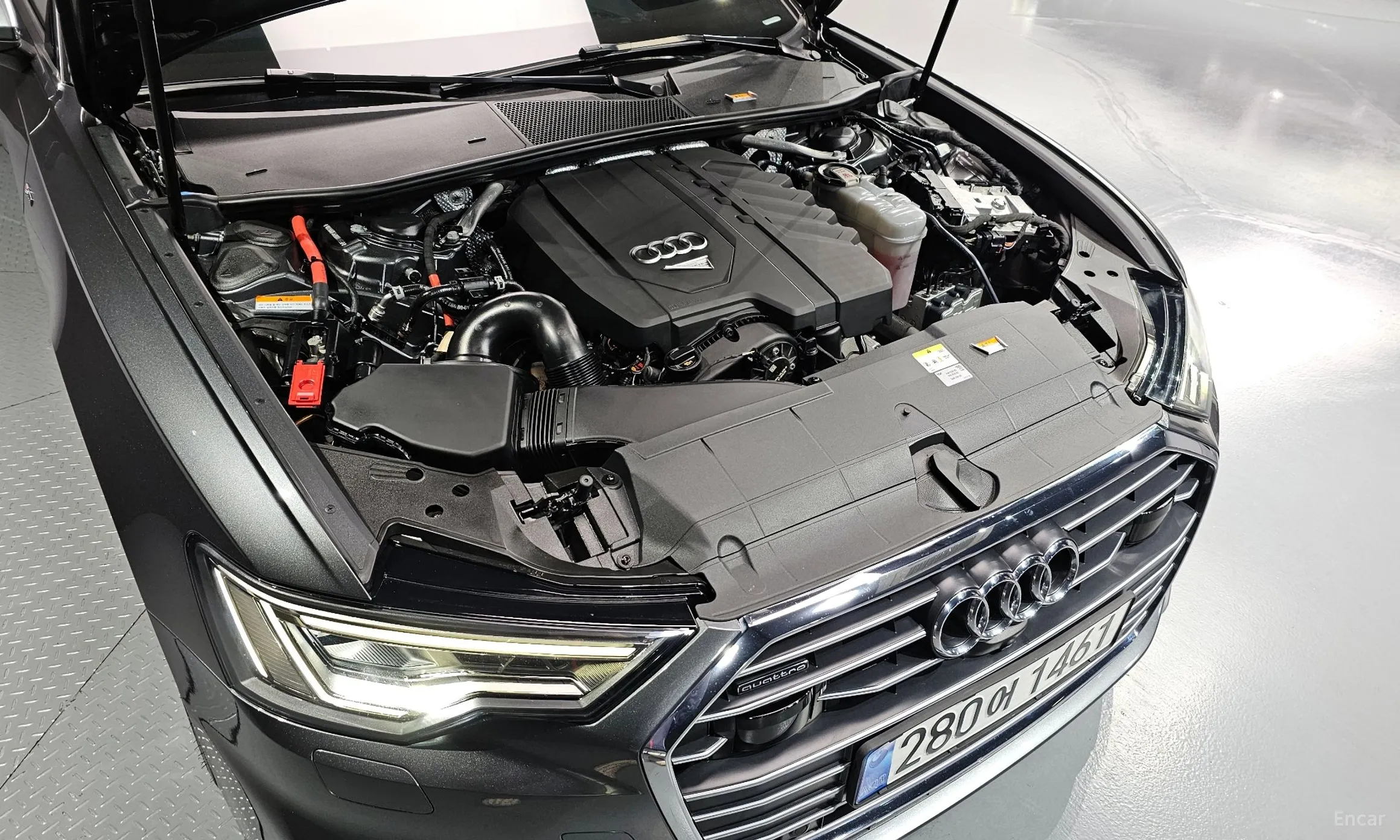 Audi A6 (C8) превью 6