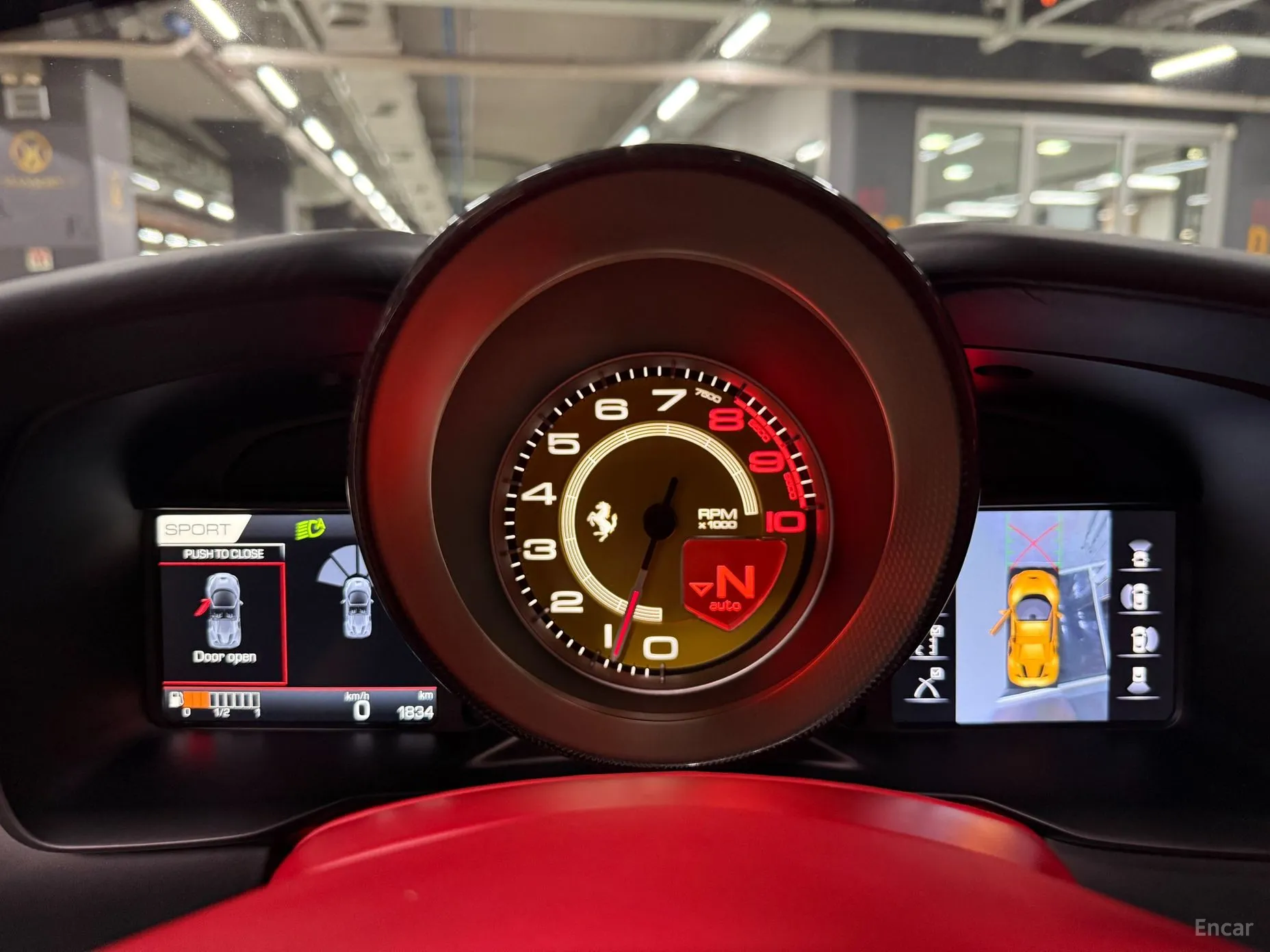 Ferrari F8 Spider превью 13