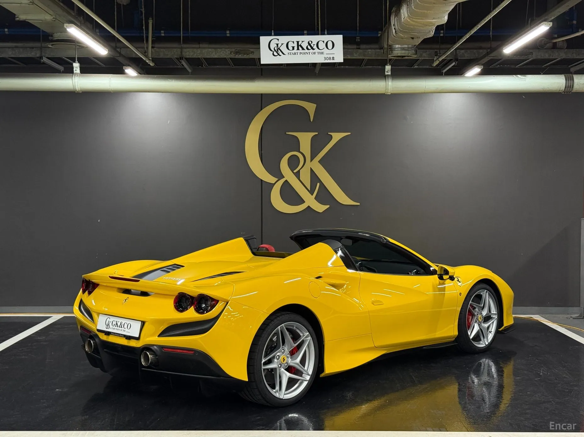 Ferrari F8 Spider превью 5