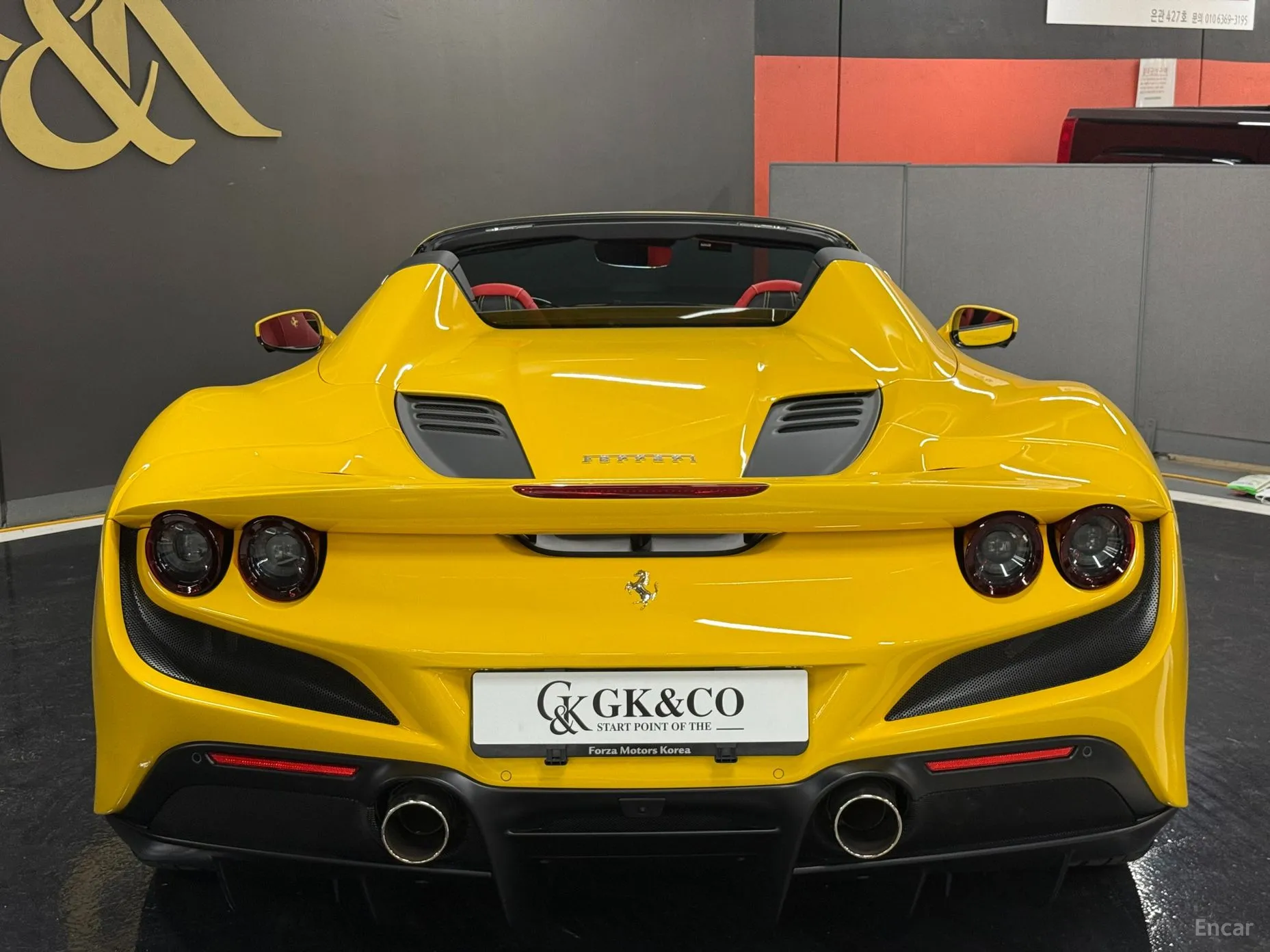 Ferrari F8 Spider превью 6