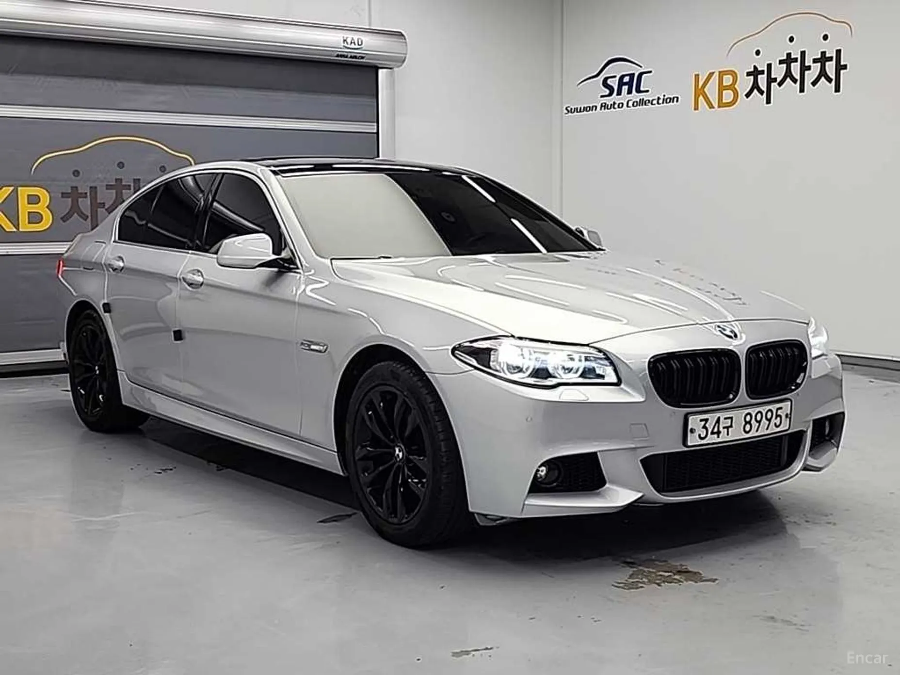BMW 5 Series (F10) превью 4