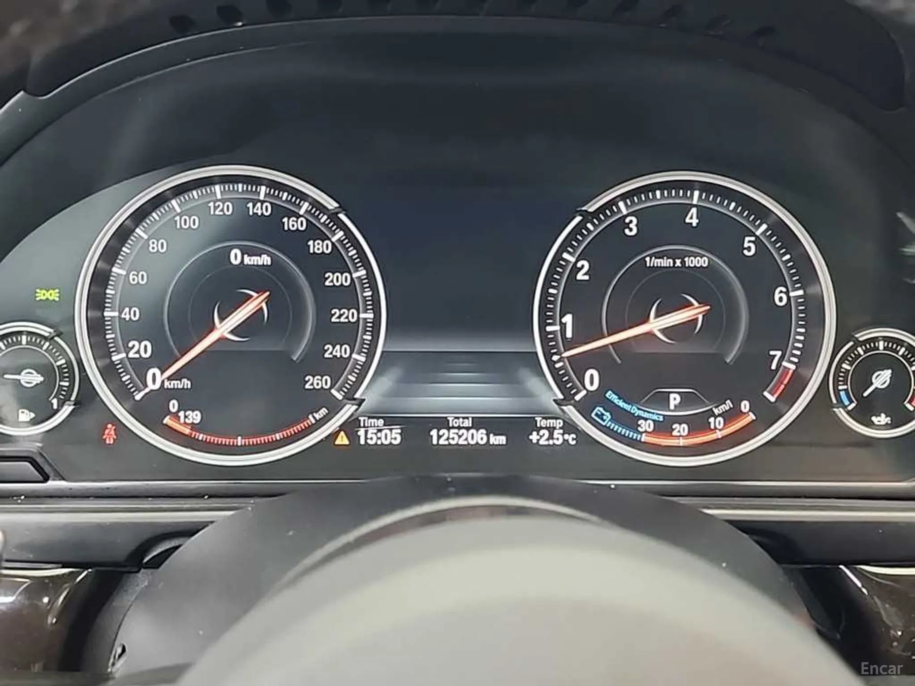 BMW 5 Series (F10) превью 6