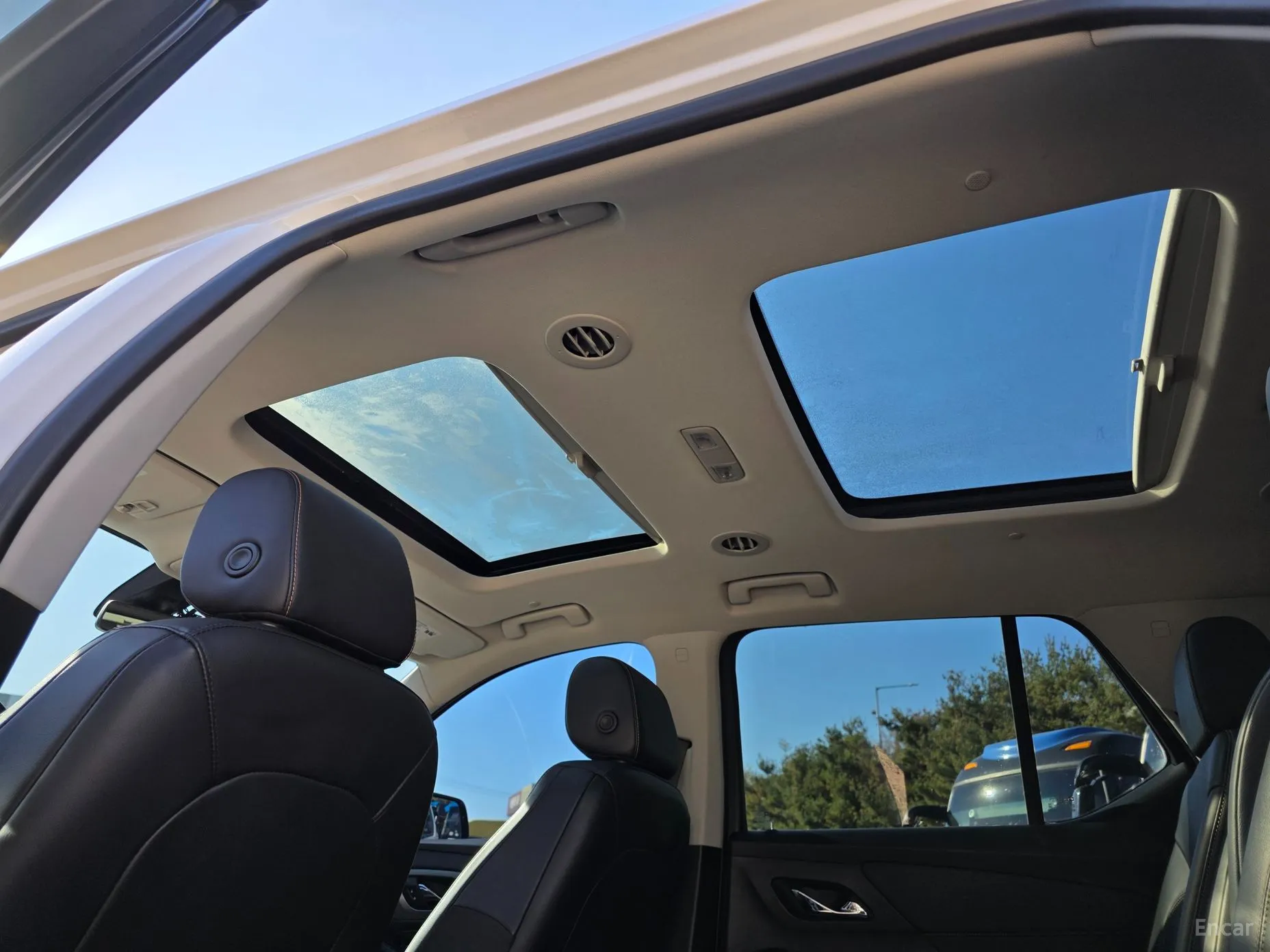 Chevrolet (GM Daewoo) Traverse превью 10