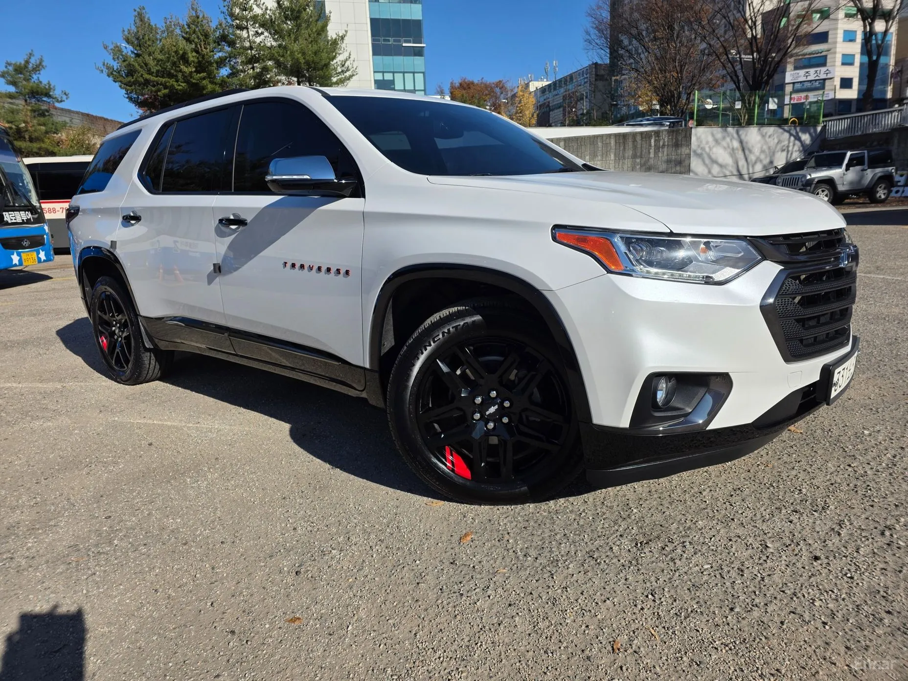 Chevrolet (GM Daewoo) Traverse превью 3