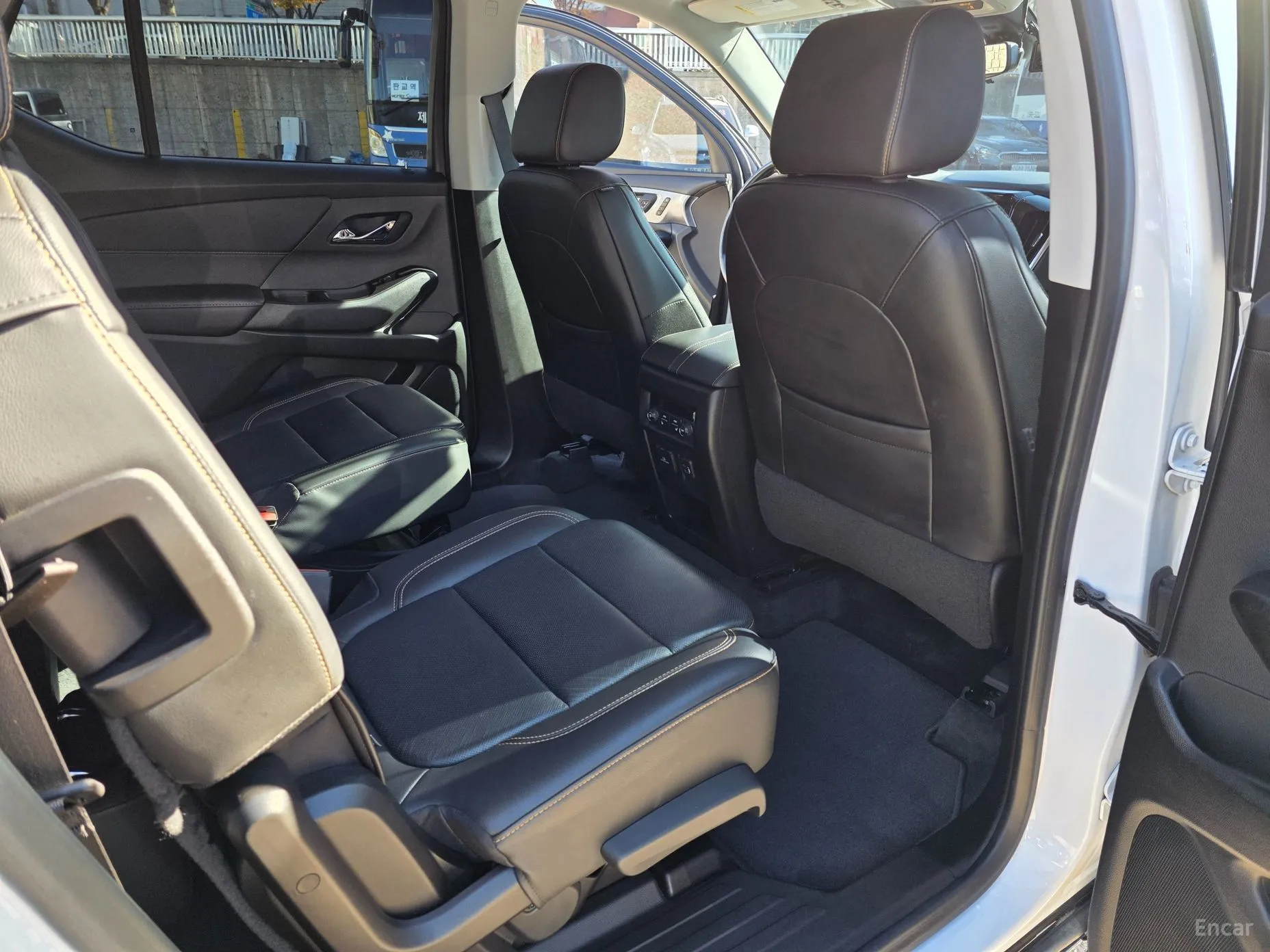 Chevrolet (GM Daewoo) Traverse превью 8