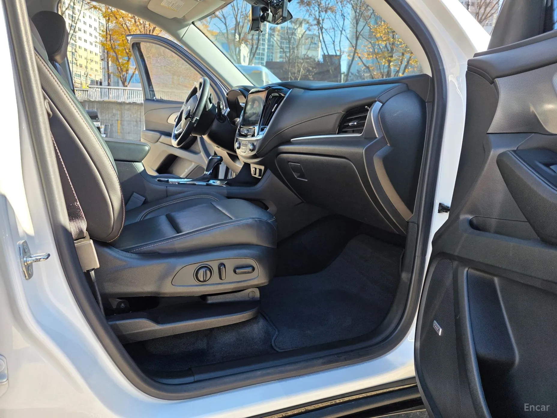 Chevrolet (GM Daewoo) Traverse превью 9