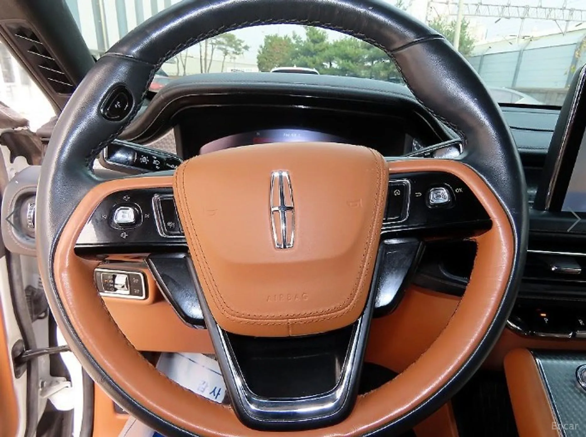 Lincoln Aviator 2nd Generation превью 8