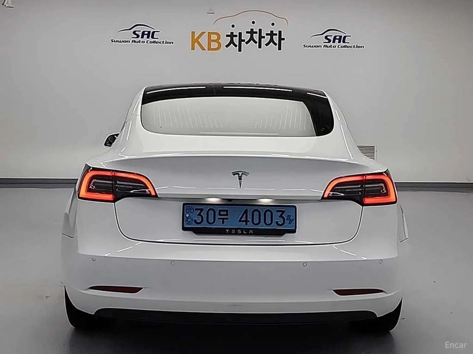 Tesla Model 3 превью 3