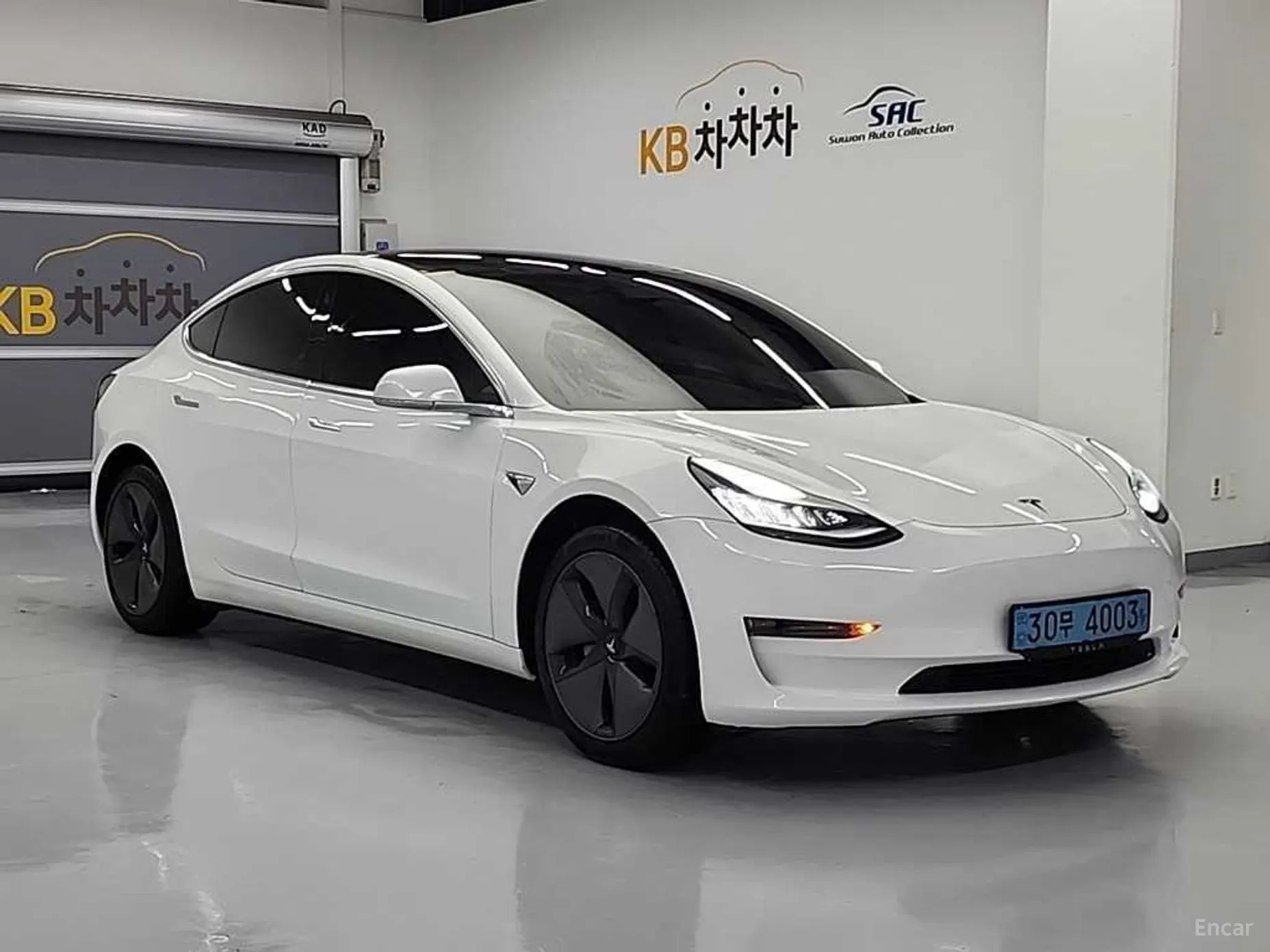 Tesla Model 3 превью 4
