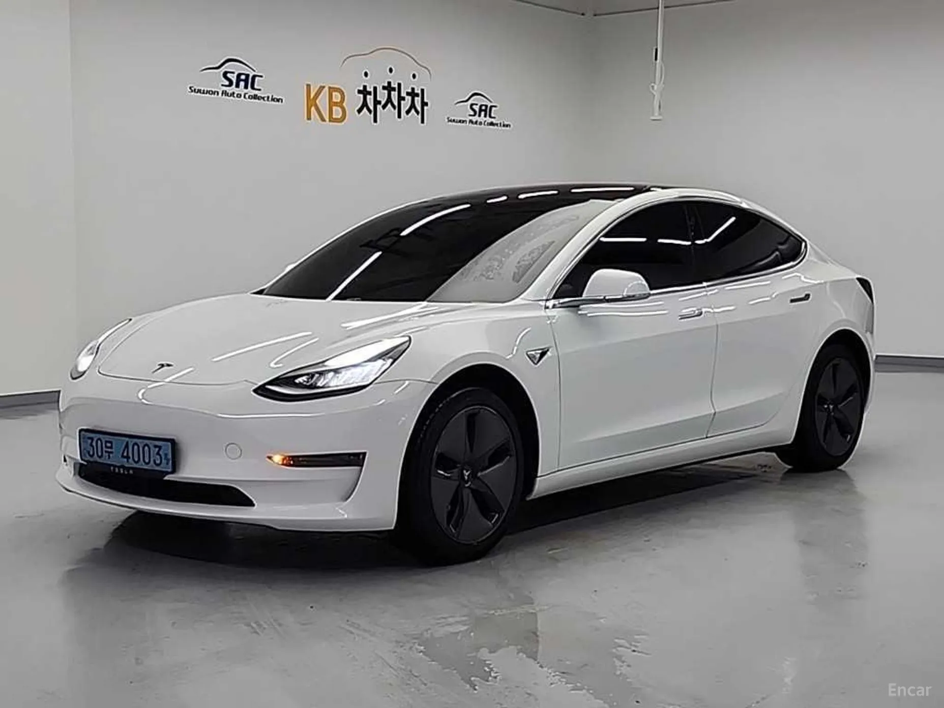 Tesla Model 3 превью 7