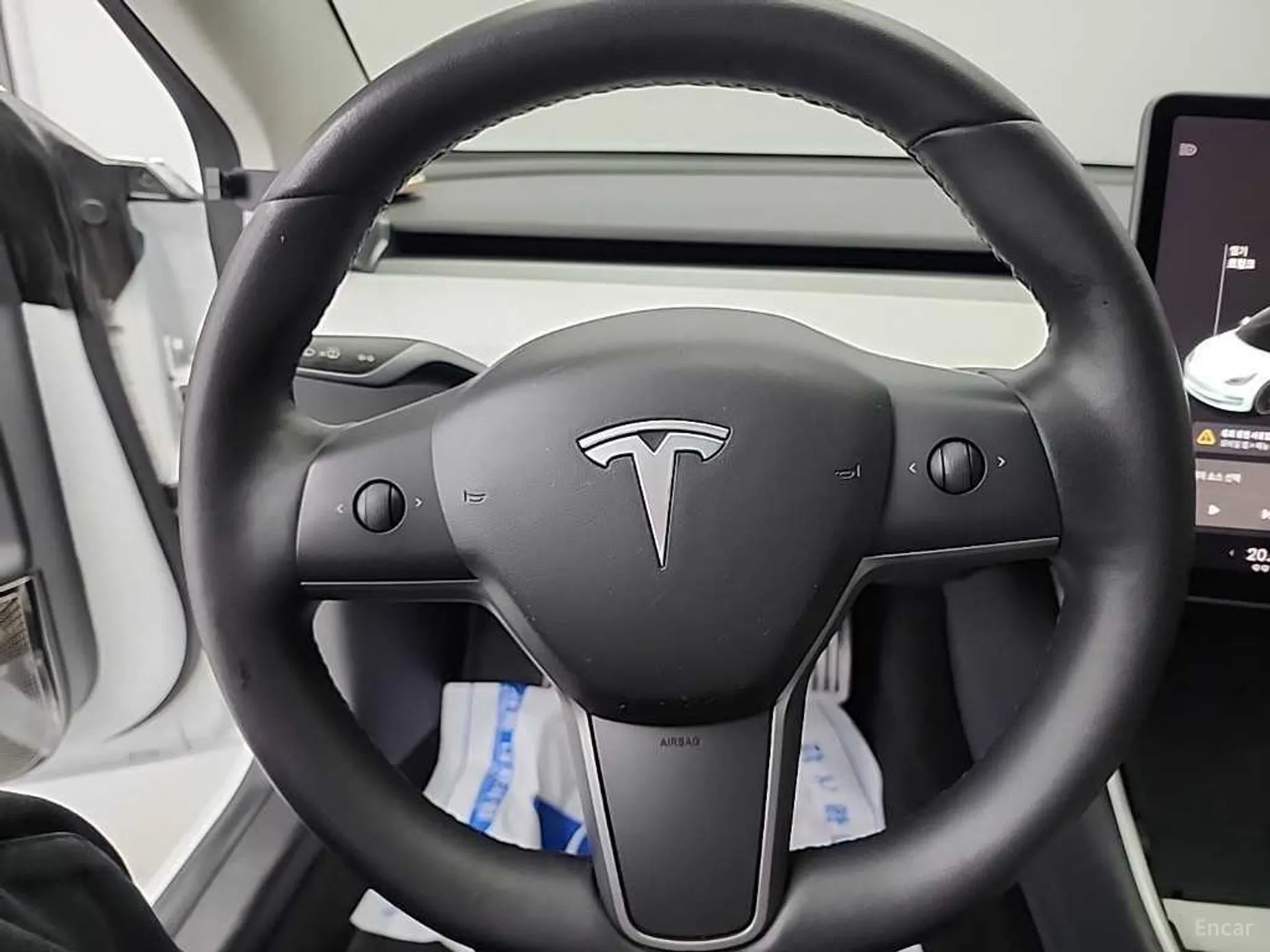 Tesla Model 3 превью 9