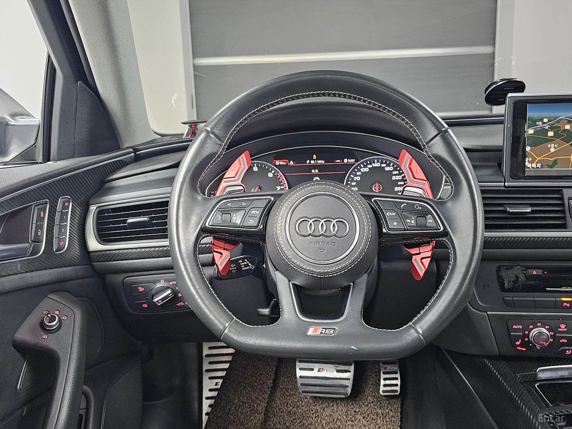 Audi New A6 превью 14