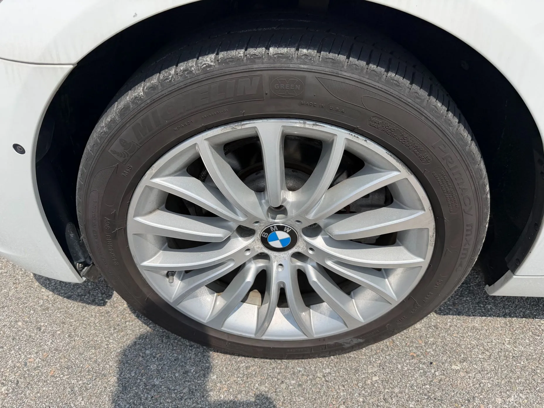 BMW 5 Series (F10) превью 5