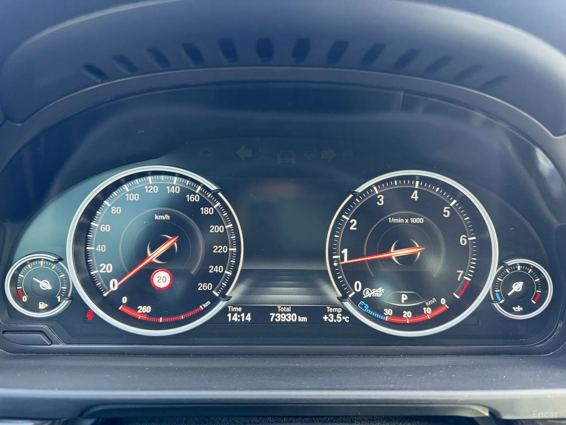 BMW 5 Series (F10) превью 8