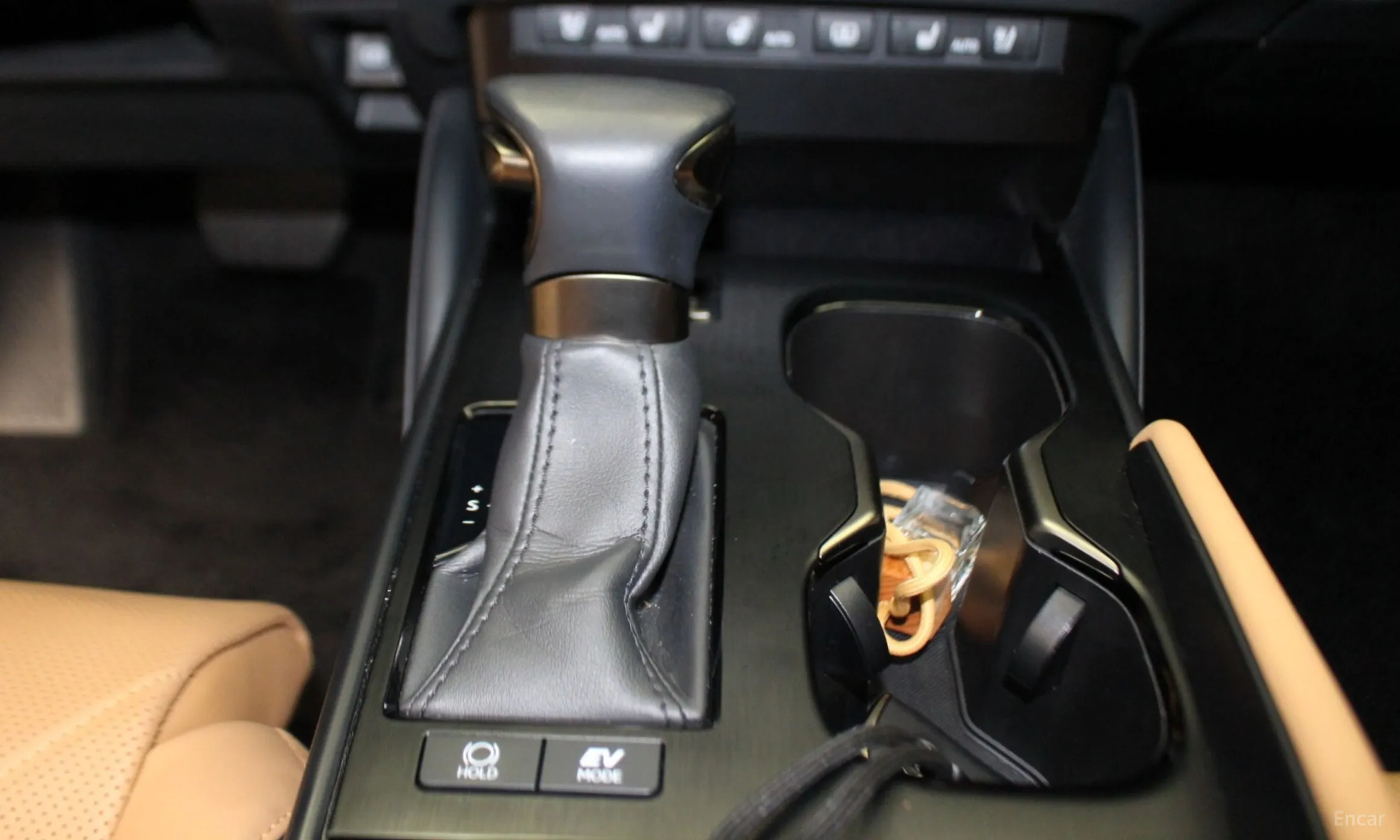 Lexus ES300h 7th Generation превью 9