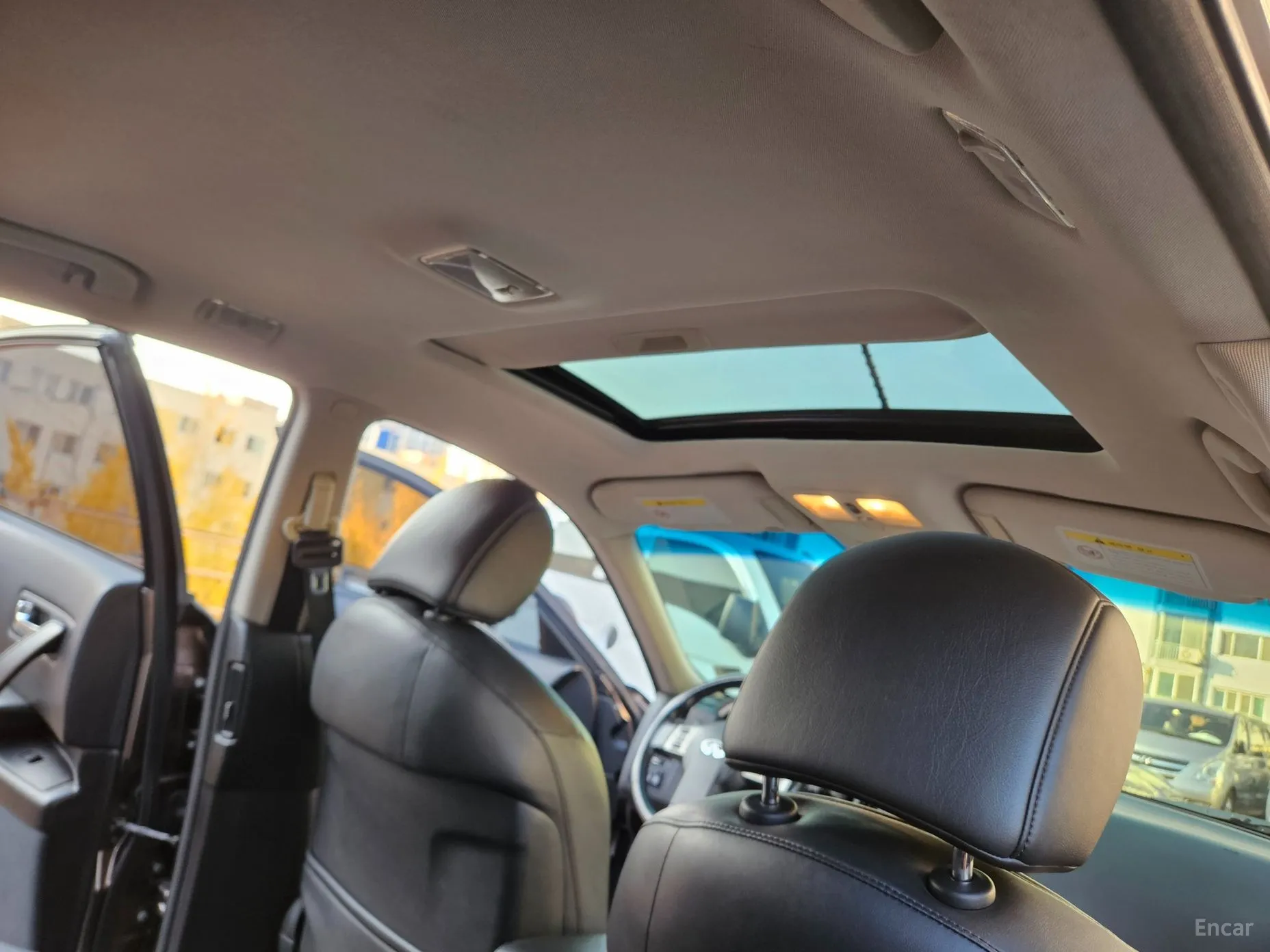 Infiniti FX35 превью 14