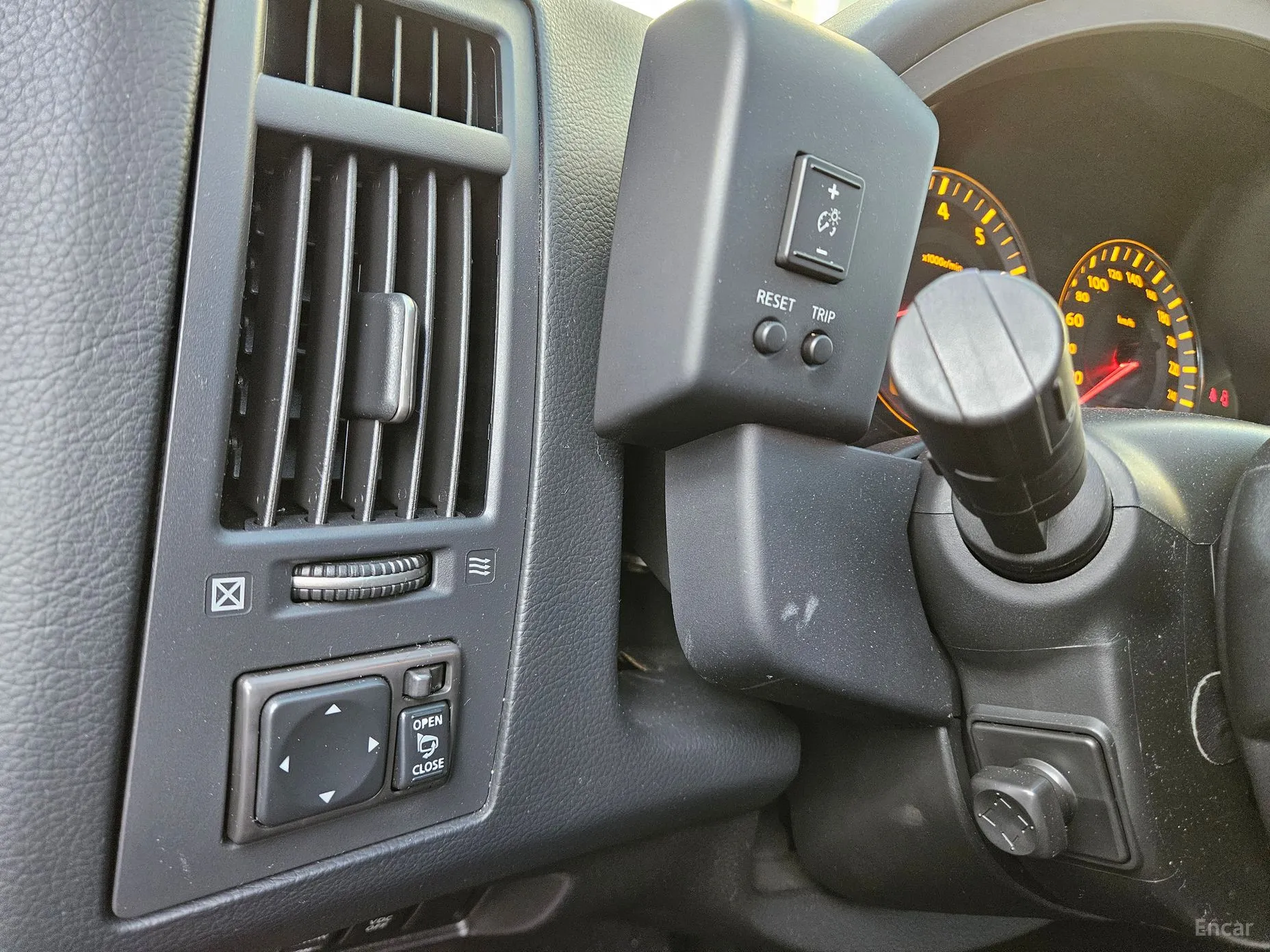 Infiniti FX35 превью 18