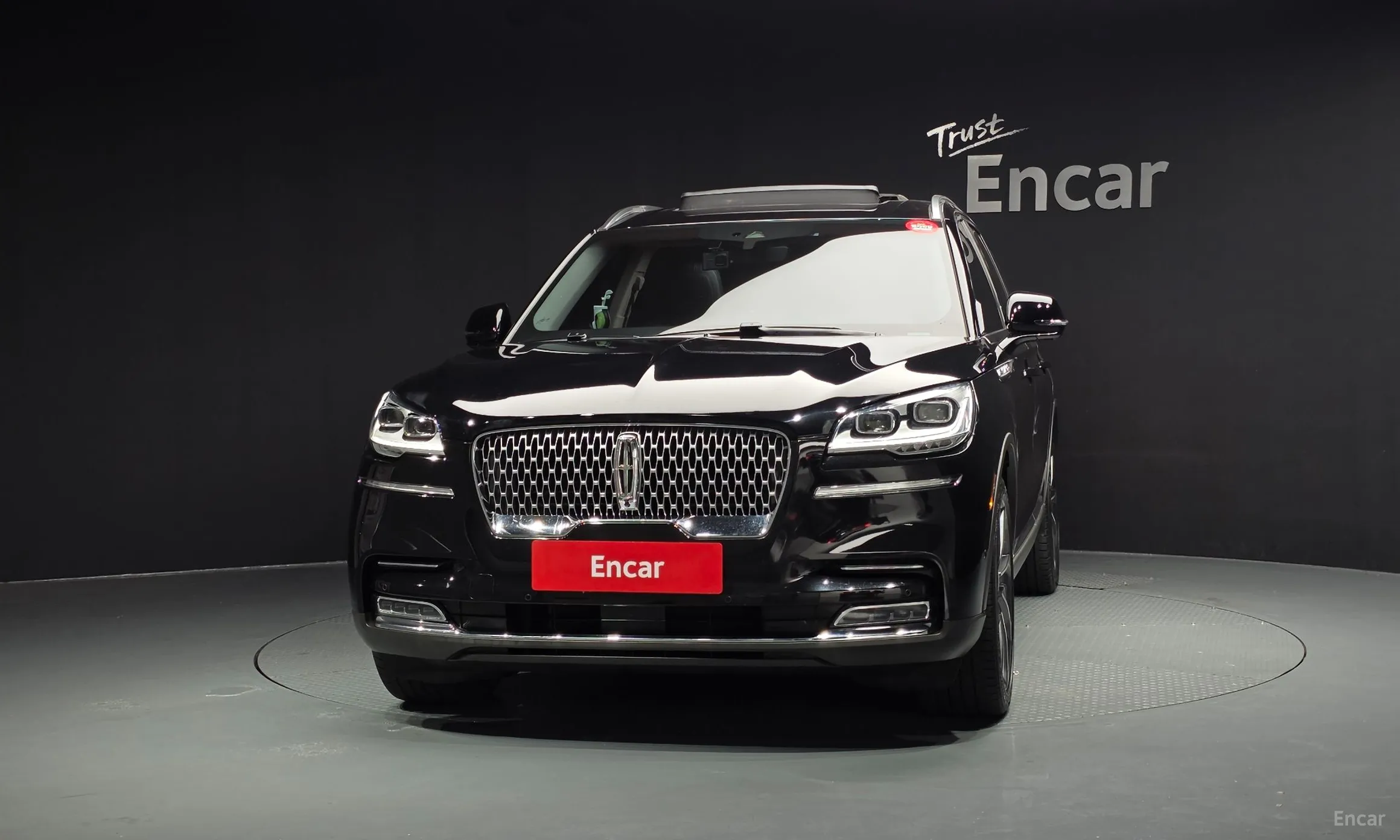 Lincoln Aviator 2nd Generation превью 3
