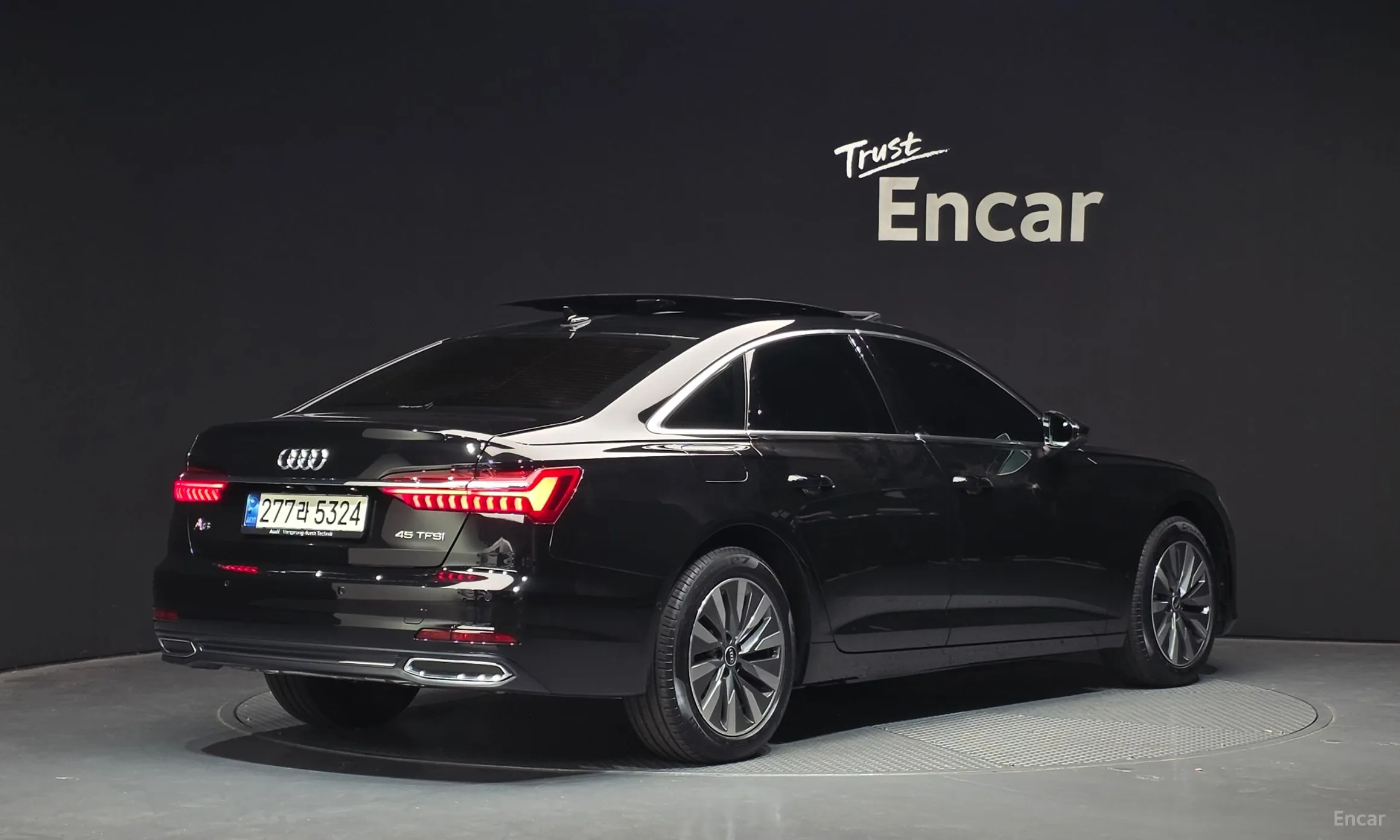 Audi A6 (C8)