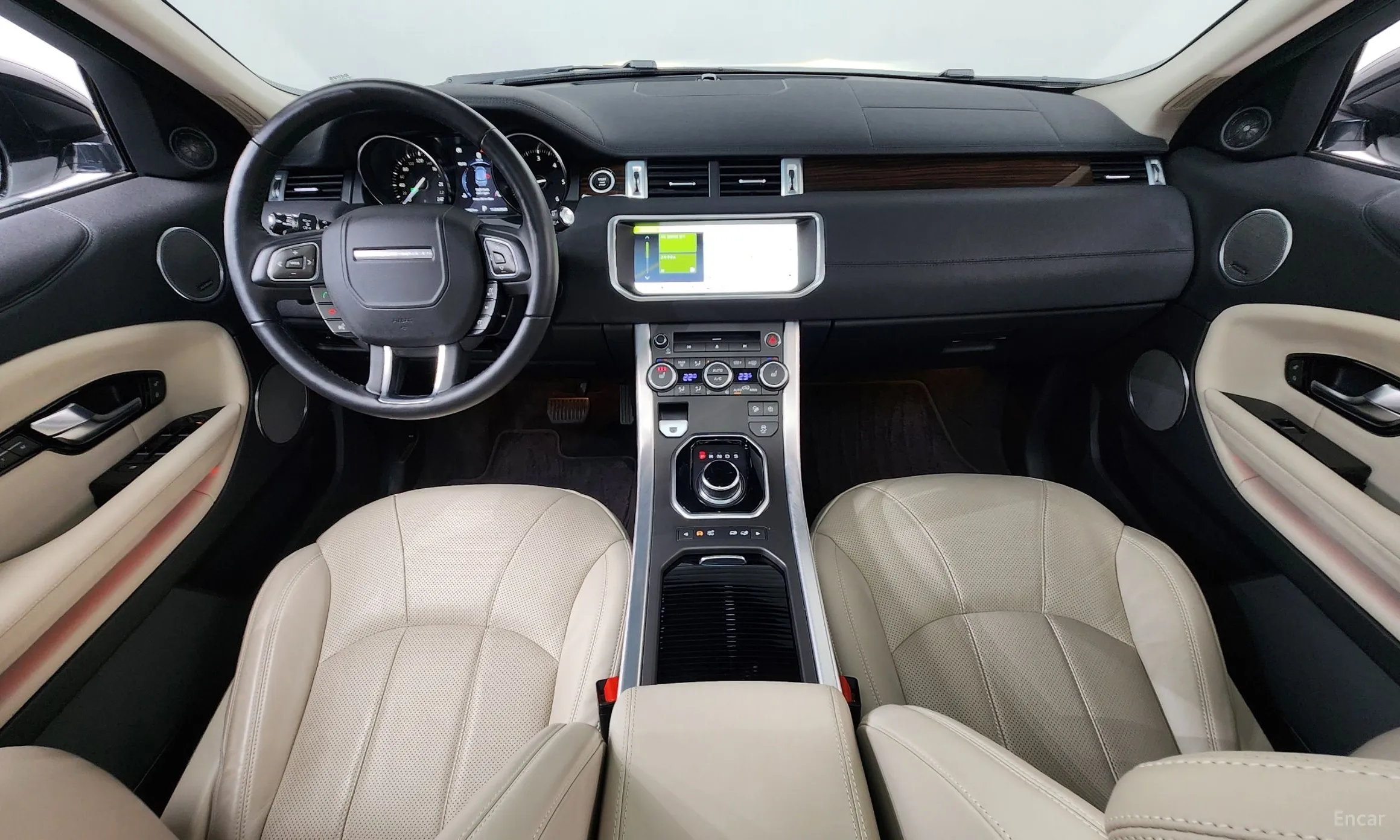 Land Rover Range Rover Evoque превью 7