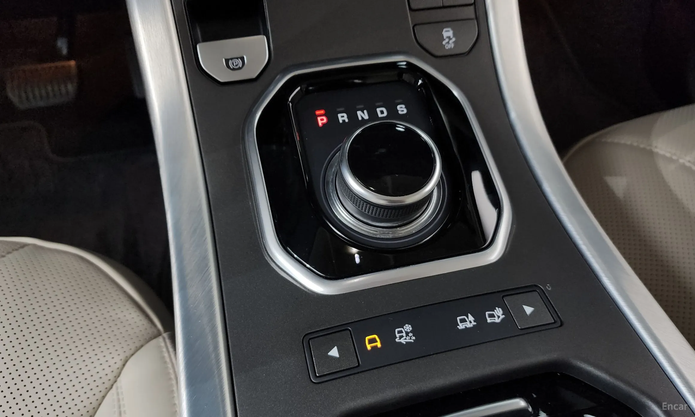 Land Rover Range Rover Evoque превью 9
