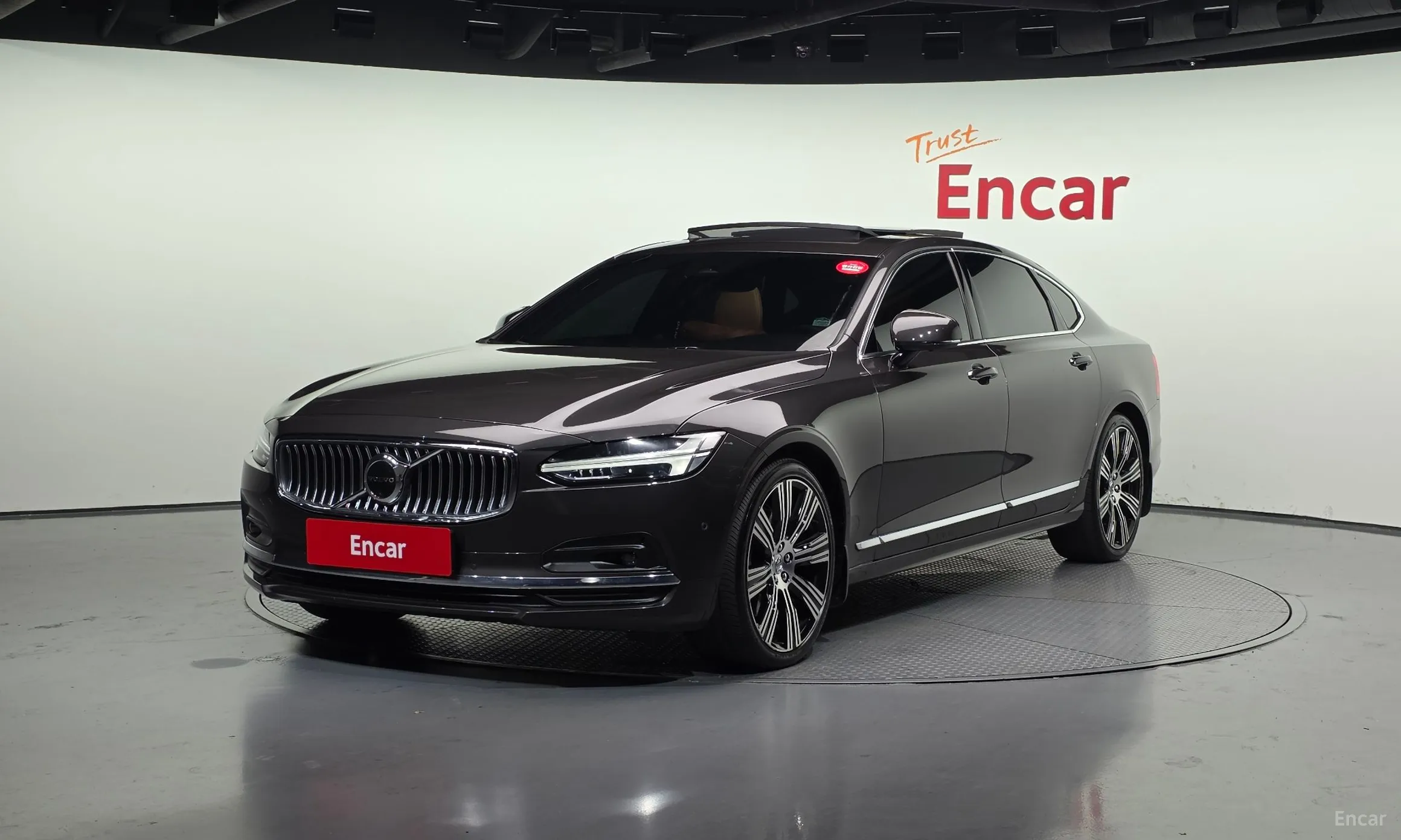 S90
